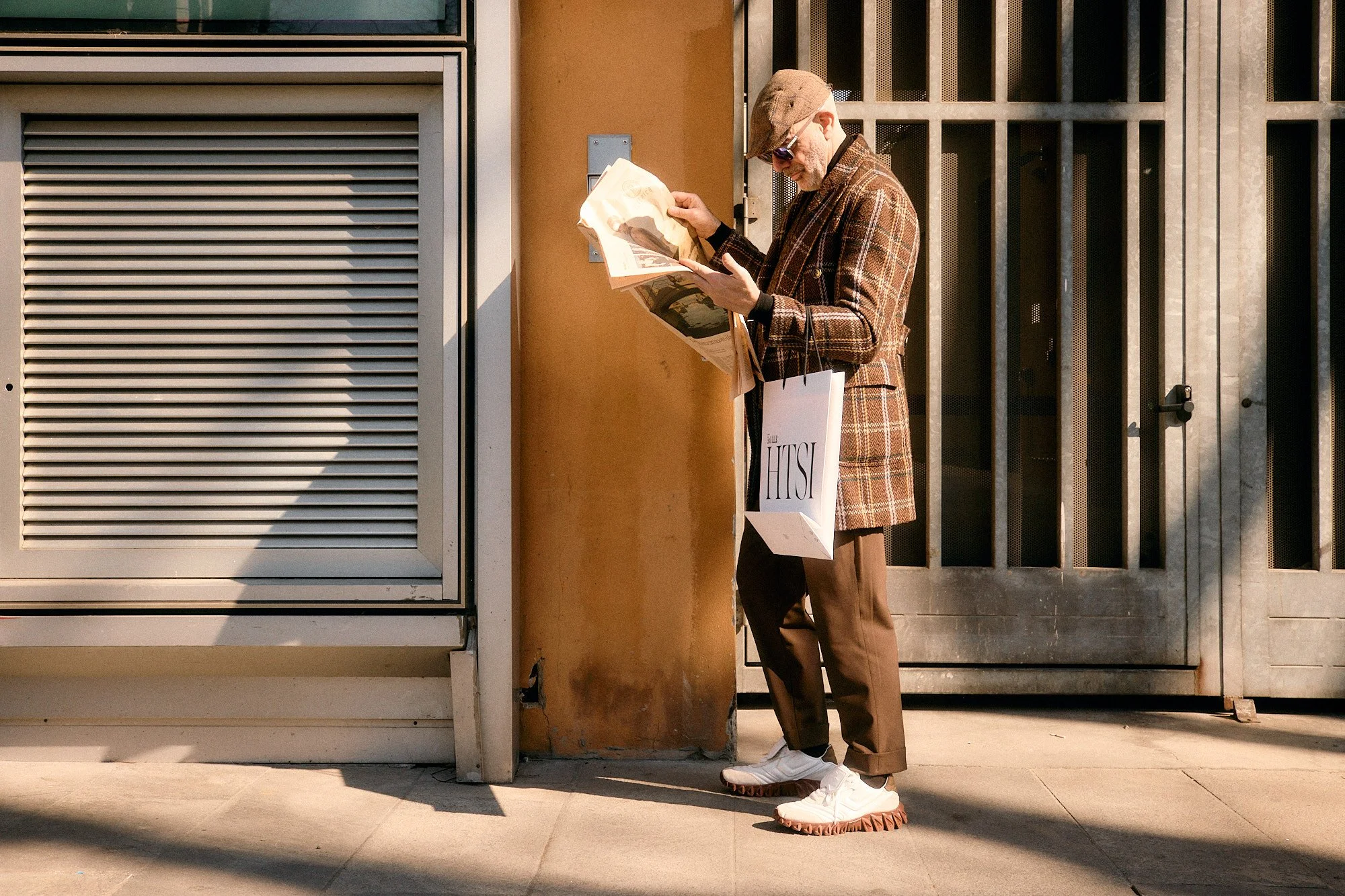 Street Photography | Milan Newspaper | Milan, Italy