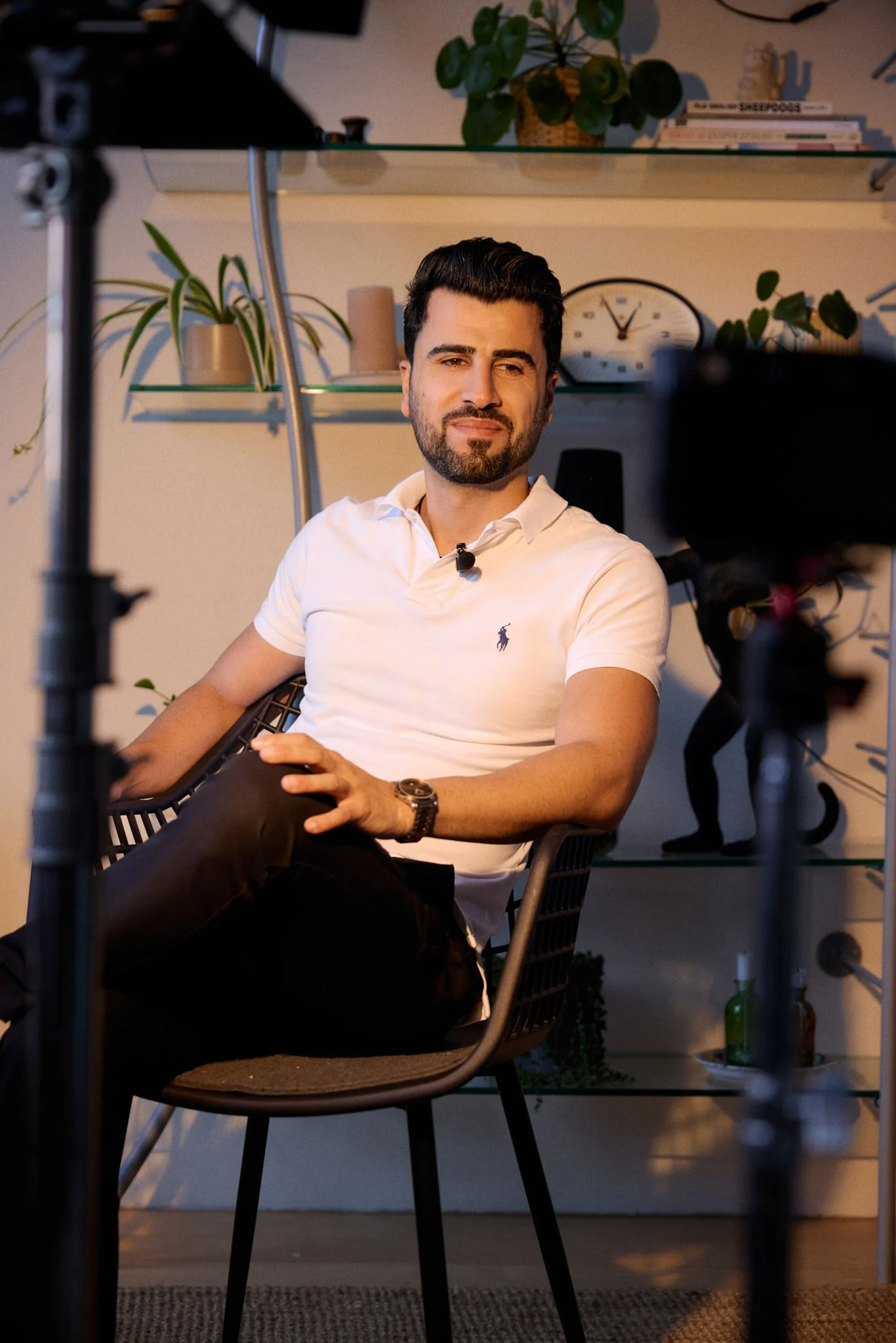 Dating Photographer London | Lifestyle Portraits for Dating Apps: Tinder, Bumble, and Hinge