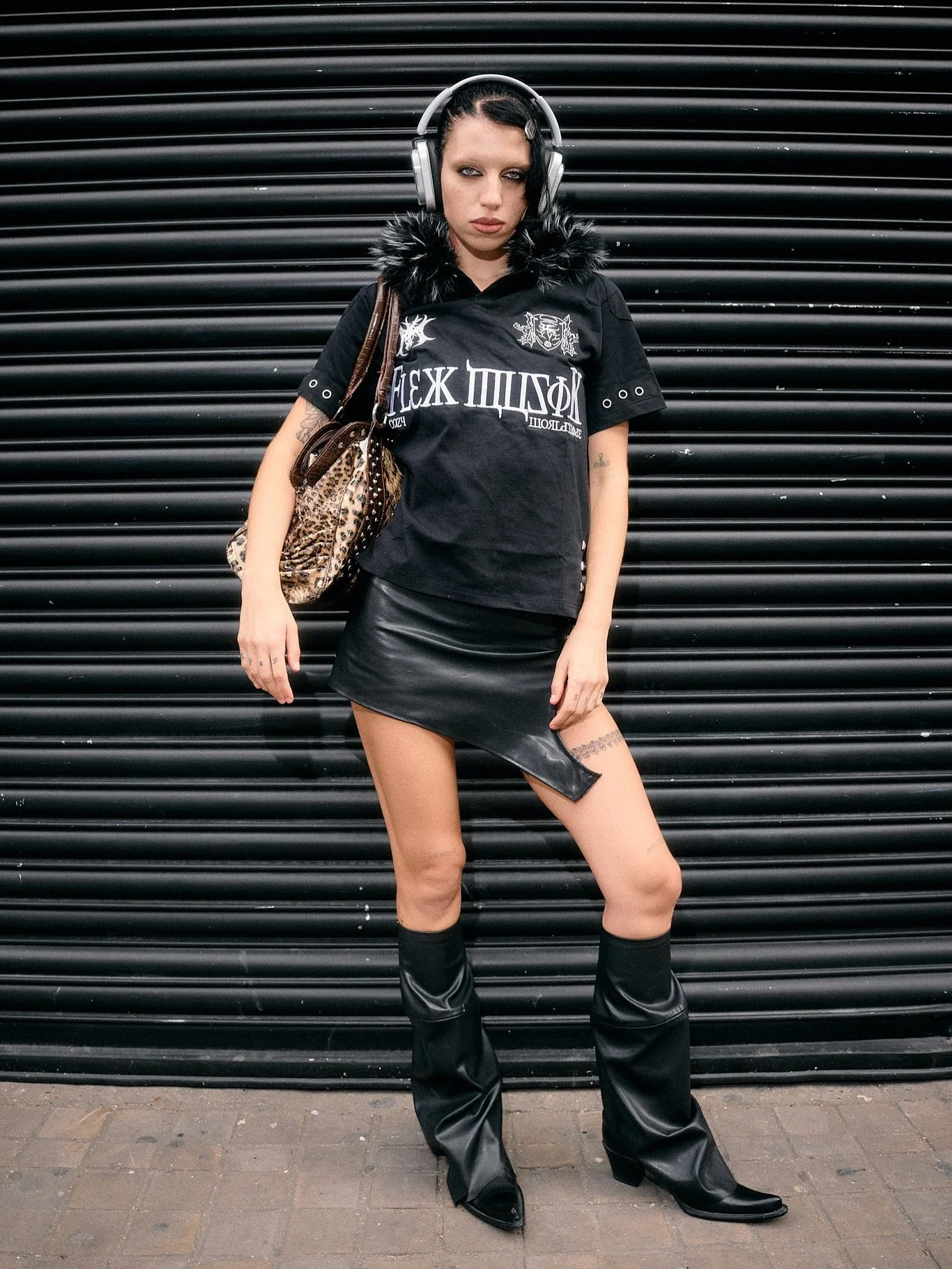 Spotted by Pinterest: London Fashion Week SS26 street style for @pinterest @pinterestuk (part two)

&ldquo;POV: You&rsquo;re at London Fashion Week&rdquo;

Check out Pinterest for the full gallery!

Thanks to @leannebebbington_ for the style spotting