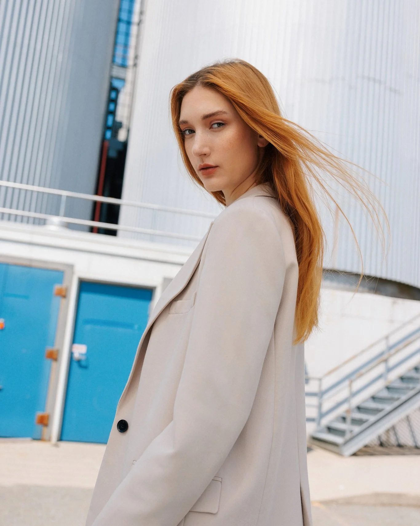 Outside the factory walls

Models @an.voss of @strangeragency, @alysea_ of @alaeriaagency
Stylist @balmybrunette_
Makeup @danafilani
Photo Assist @d.d.o.m @directedbyscottellis 
Photographer @kobyphotography

#archive