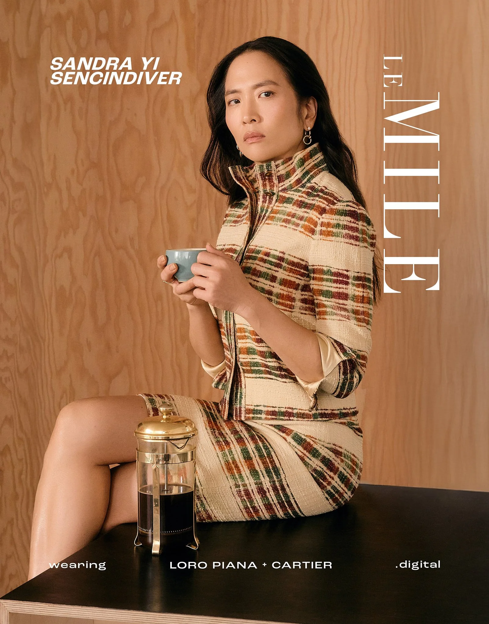 Editorial Fashion Photography | London, UK | Sandra Yi Sencindiver for LE MILE Magazine Cover