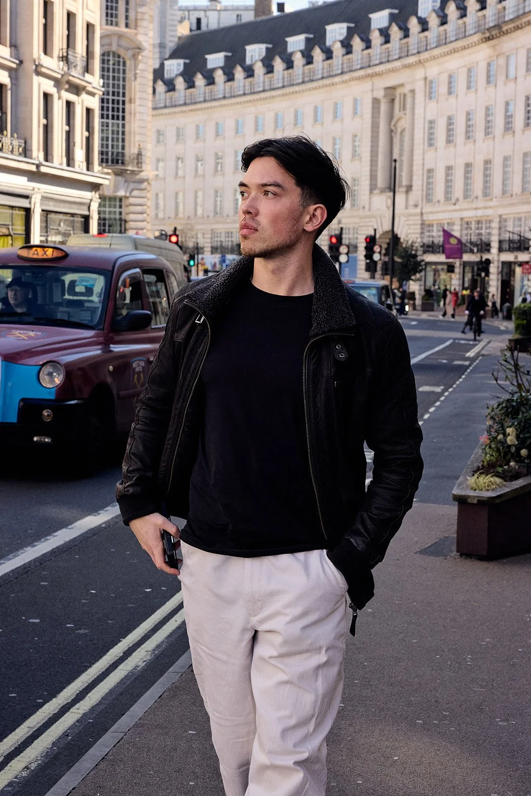 Dating Photographer London | Confident Street Walk