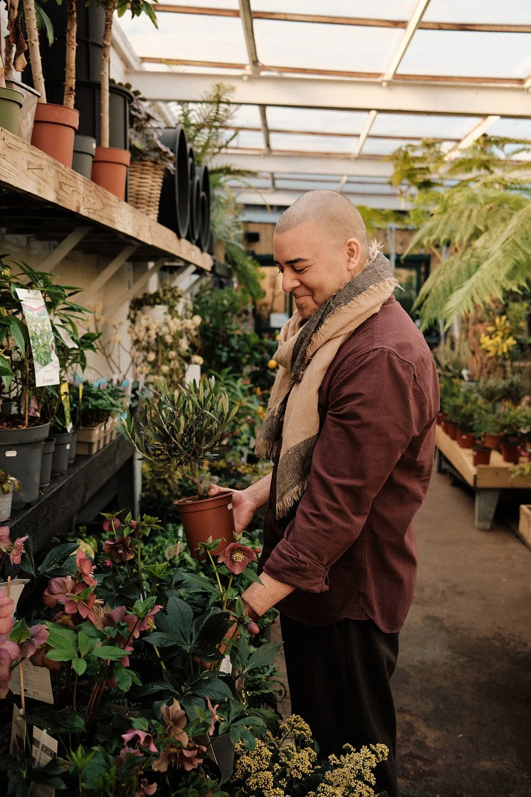 Dating Photographer London | Plant Store Browsing