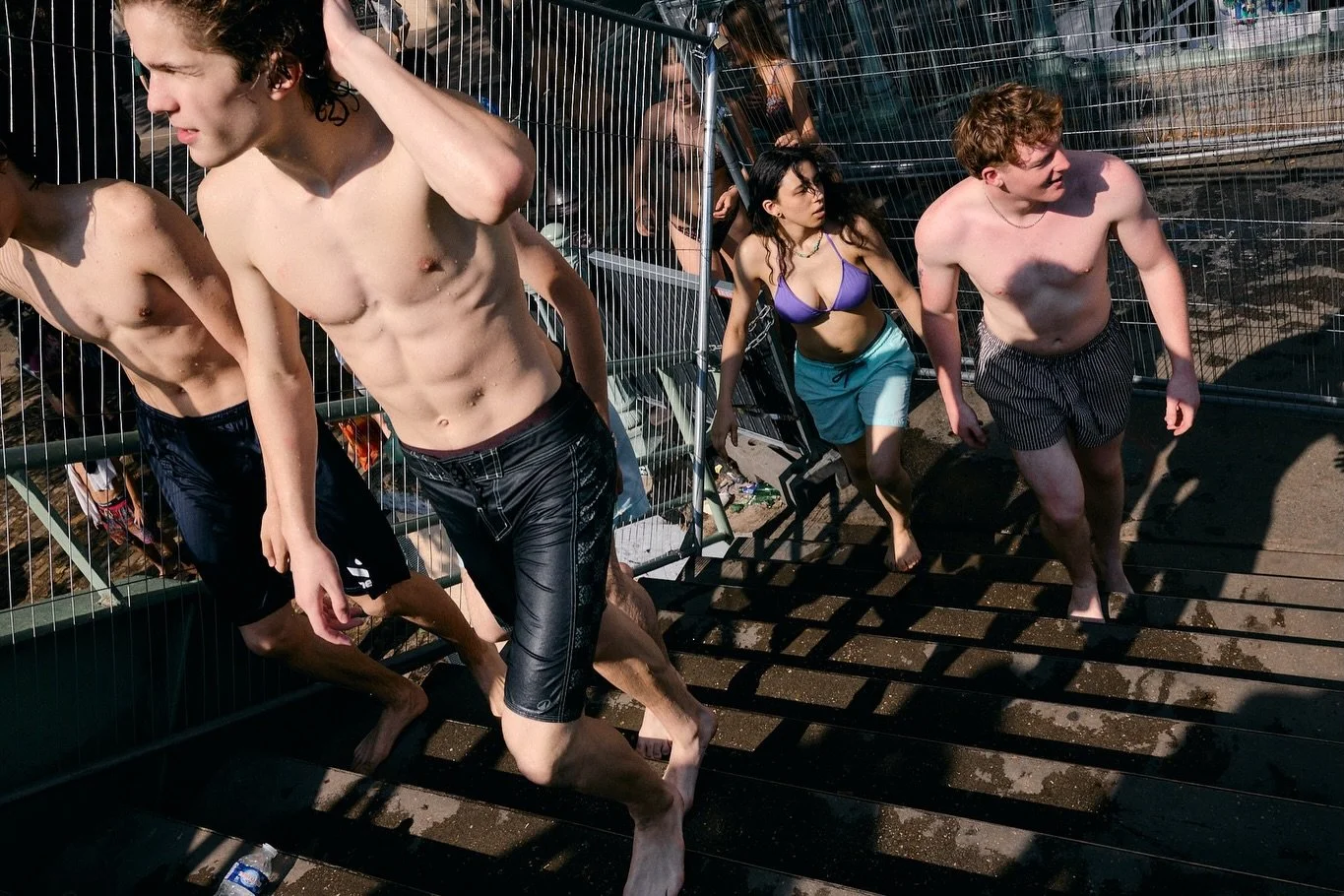 Paris heatwave

40&ordm;c, 2026

#streetphotography #parisstreetphotography #parisheatwave #shotoncanon