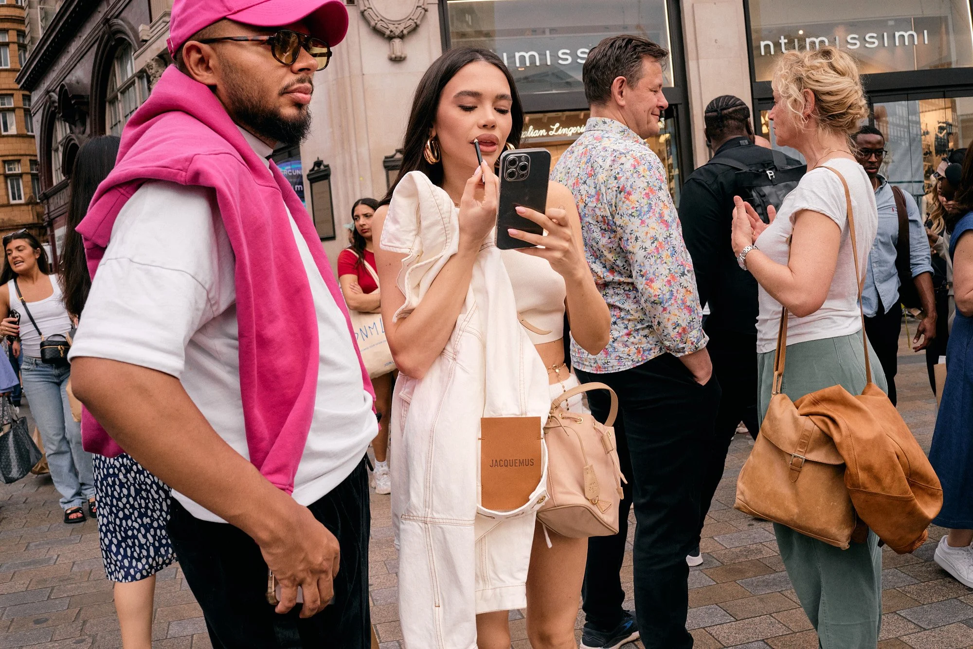 Street Photographer London | Oxford Circus Lipstick