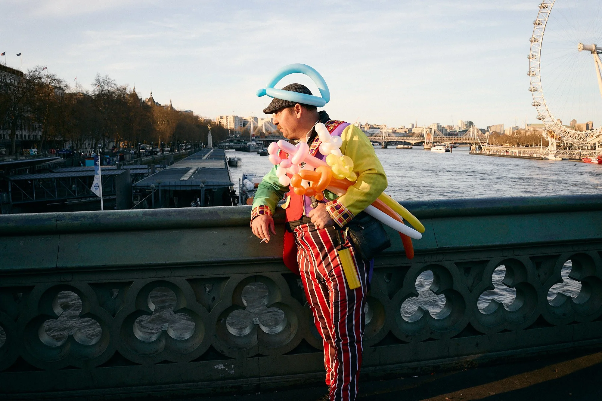 Steet Photographer London | Westminster Bridge Balloon Man