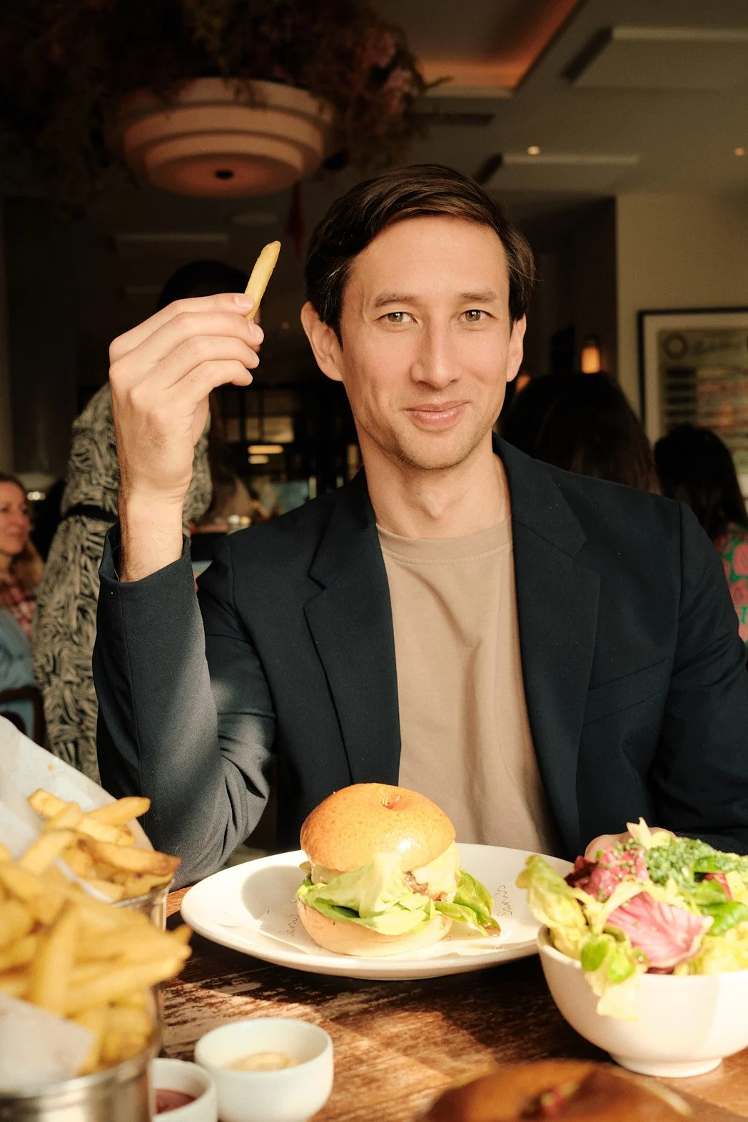 Dating Photographer London | Burger and Chips Portrait