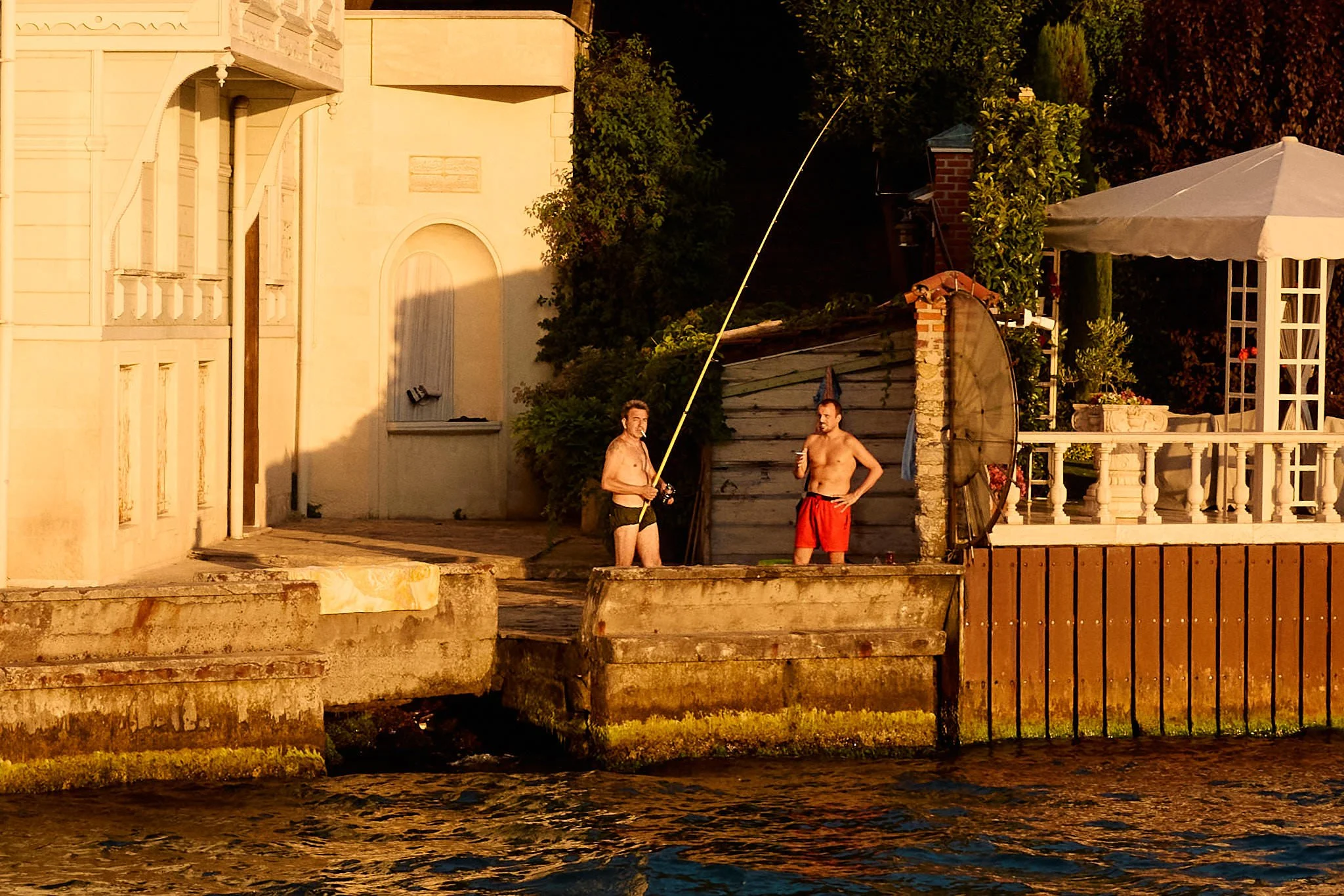 Bosphorus Boat Tour | Fishing from a Waterside Mansion