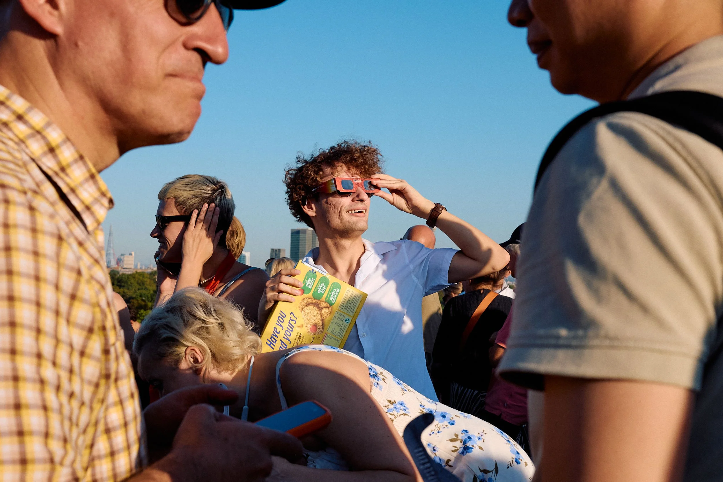 Primrose Hill Eclipse | Glasses On, Box in Hand