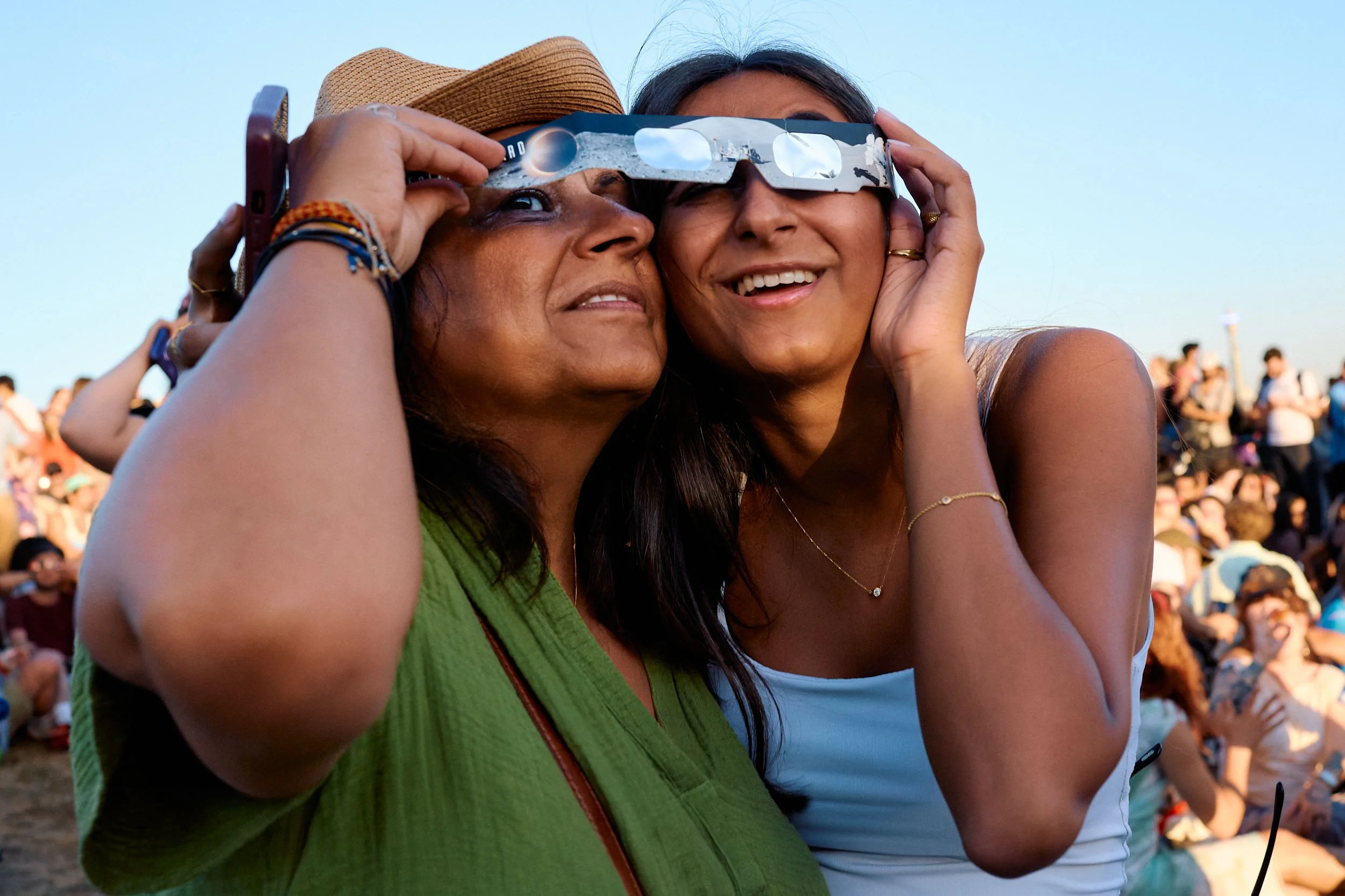 London Solar Eclipse | One Pair Between Two