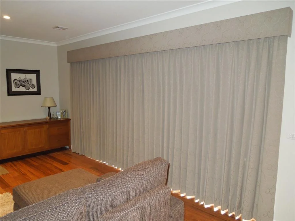 Curtains 426.jpg