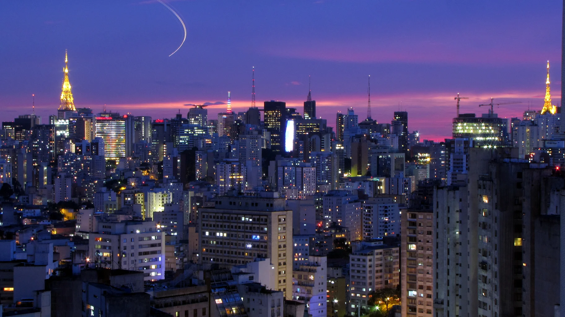 São_Paulo_city_(Bela_Vista).jpg
