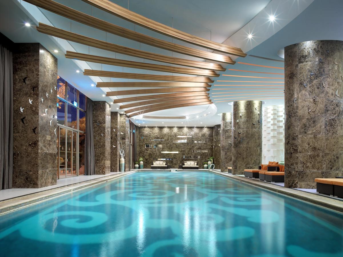 indoor-swimming-pool.jpg