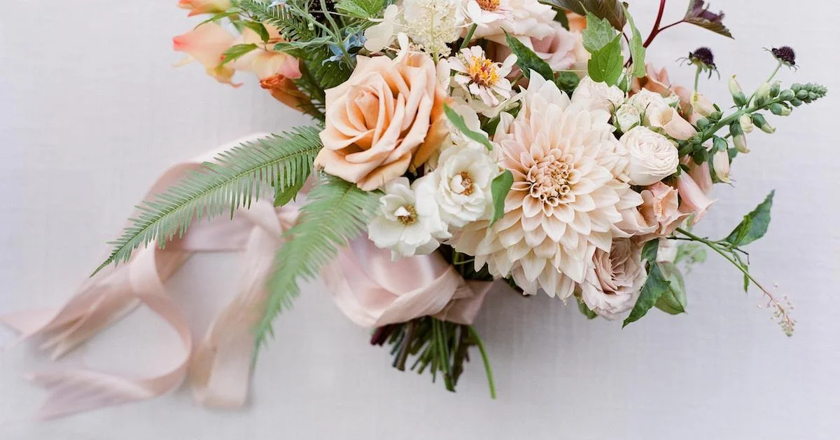 Video: Bouquet Ribbon Tips