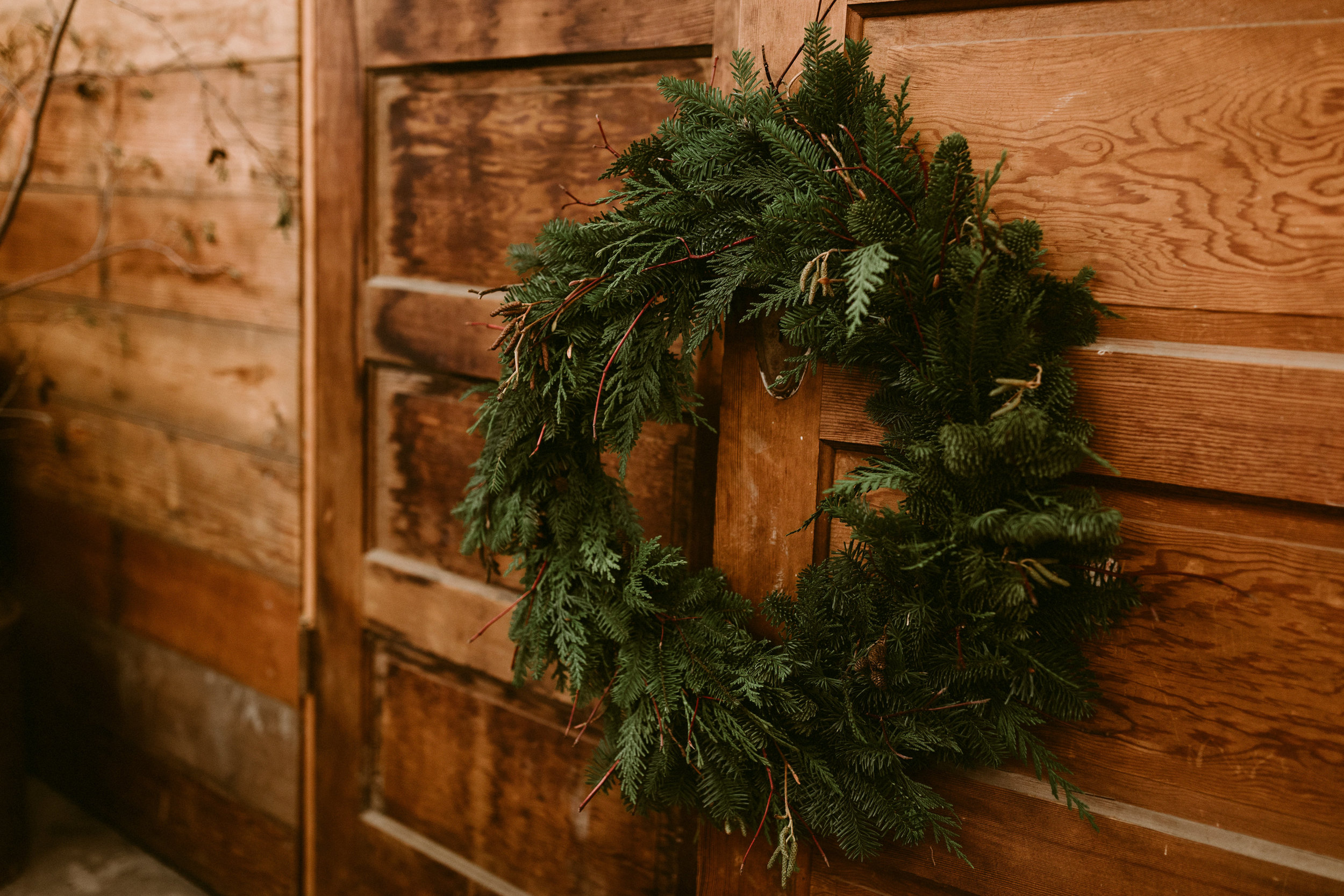 Attaching Wreath Signs: Must-Have Tips & Tools - How to Make