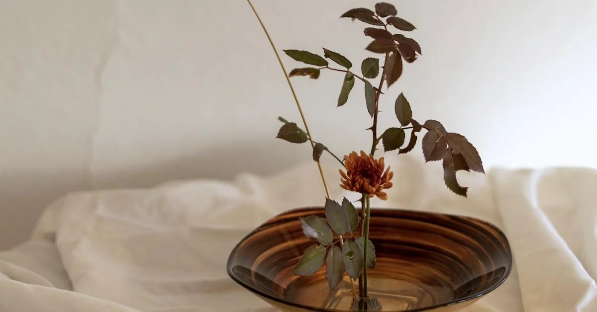 What Is Ikebana? The Mechanics of Ancient Japanese Floral Design