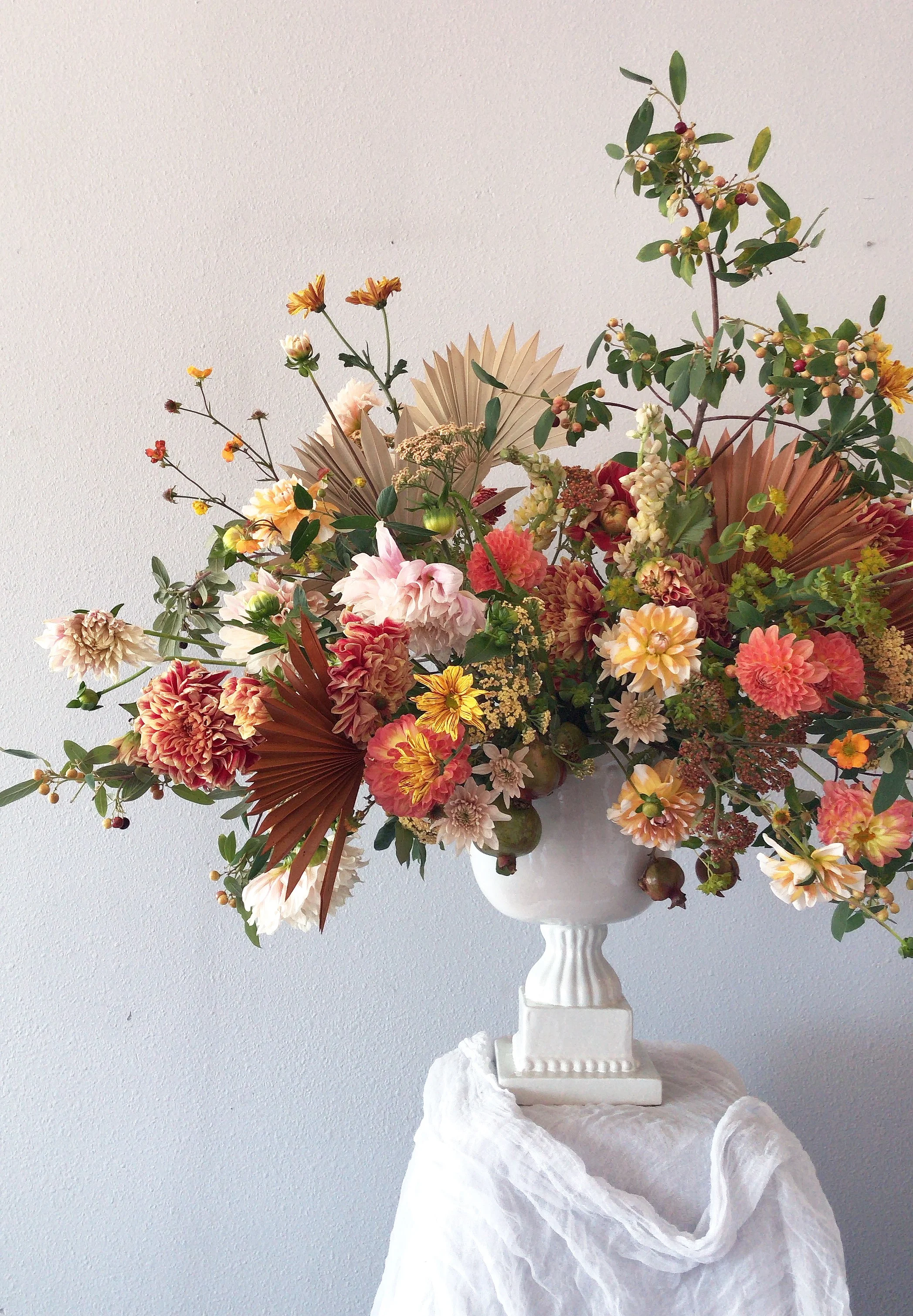 How to Create a LargeScale, FoamFree Summer Floral Arrangement