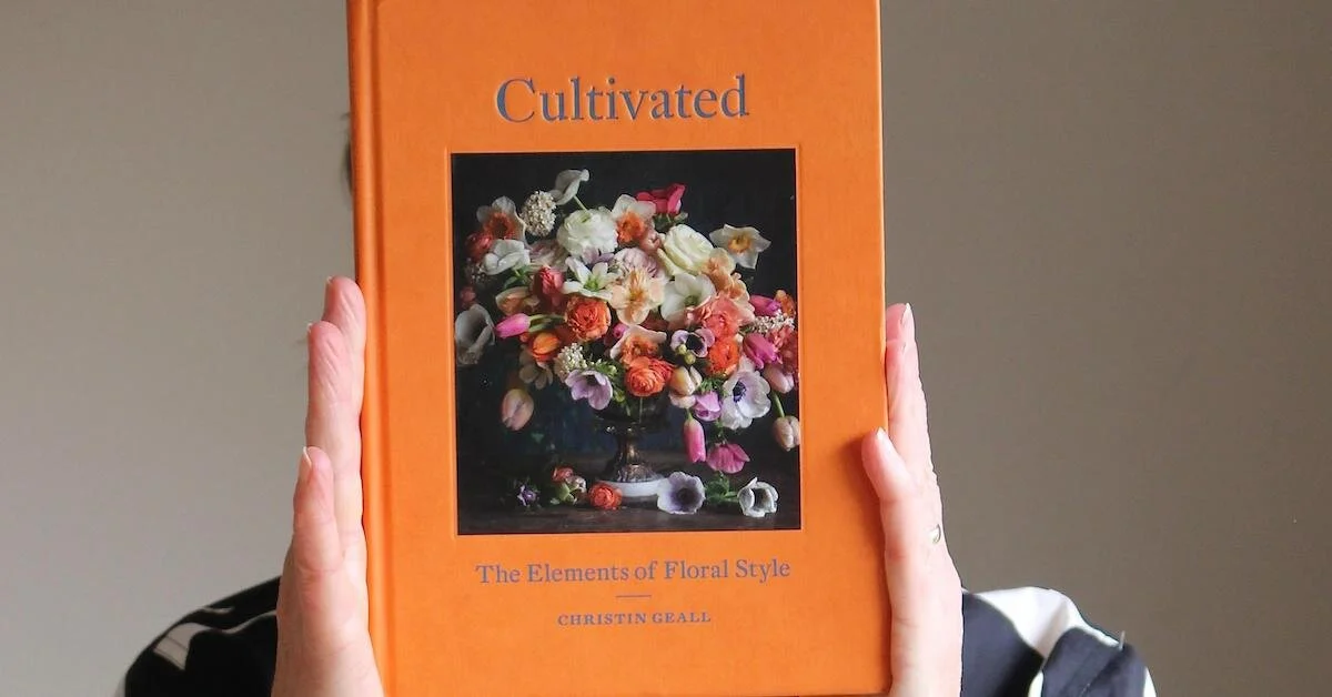 Tips for Photographing Flowers with Christin Geall