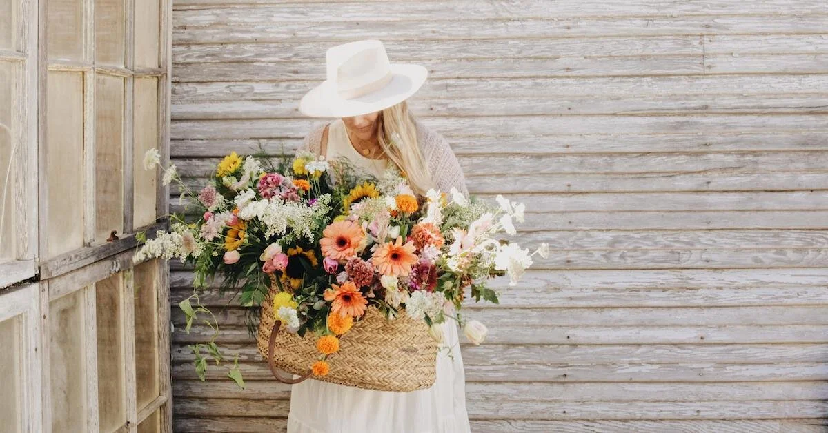 Create a Happy Summertime Basket Flower Arrangement (It’s Foam Free!)