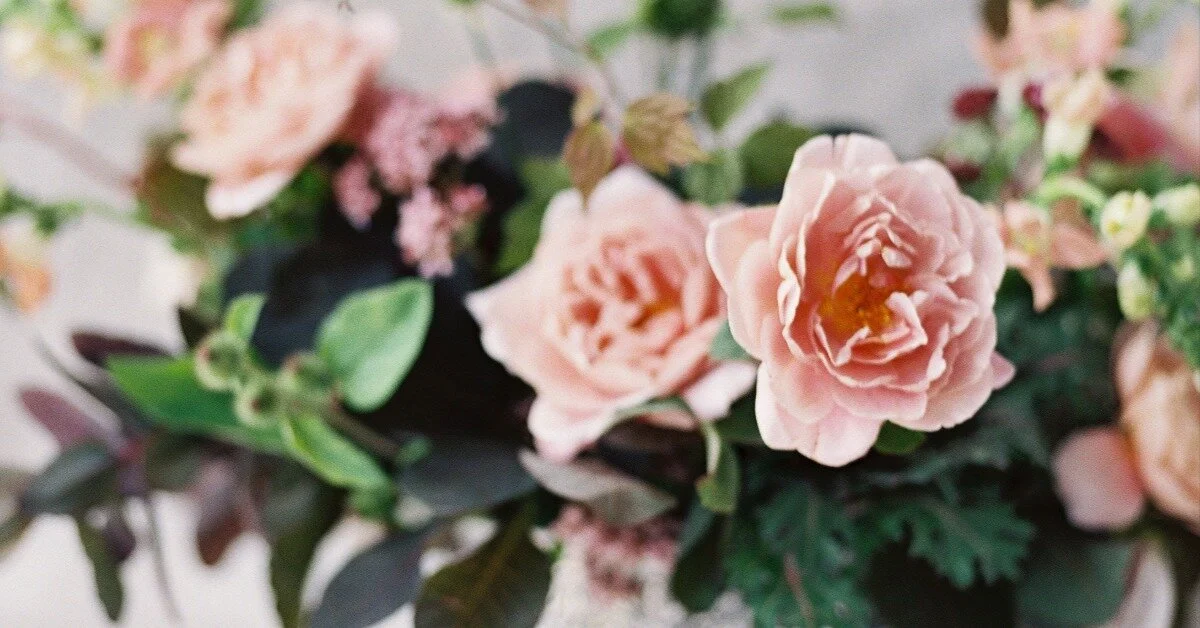 How to Make Your Grocery Floral Department Feel Like a Florist Shop