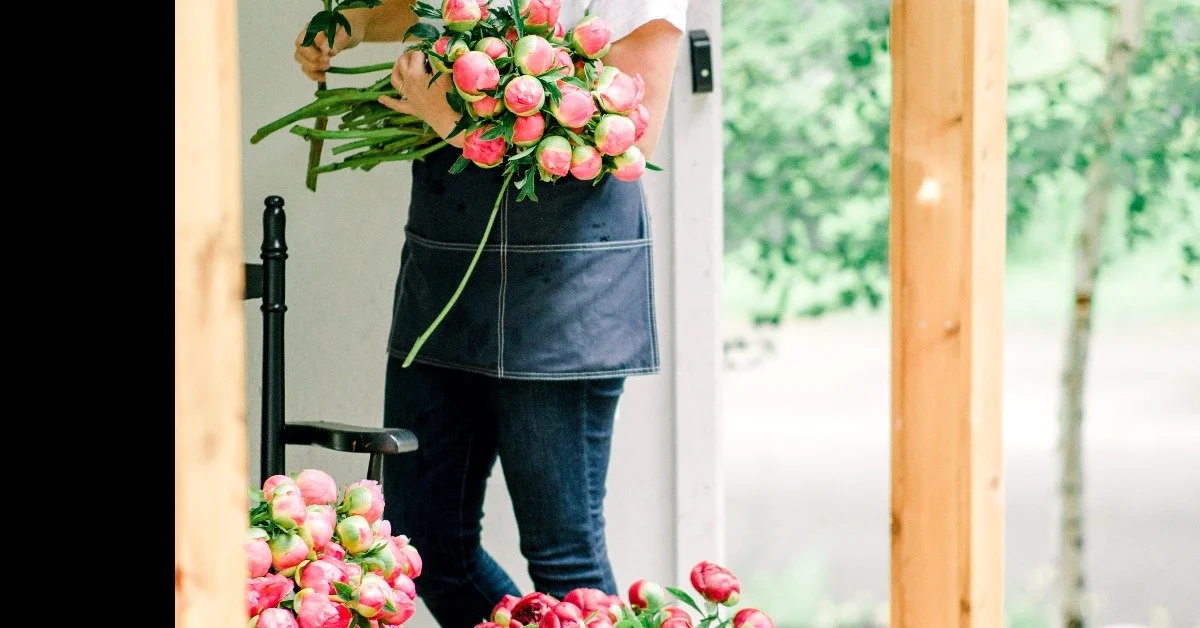 Locally Grown Flowers and a Flower Shed with Pretty Flower Farm