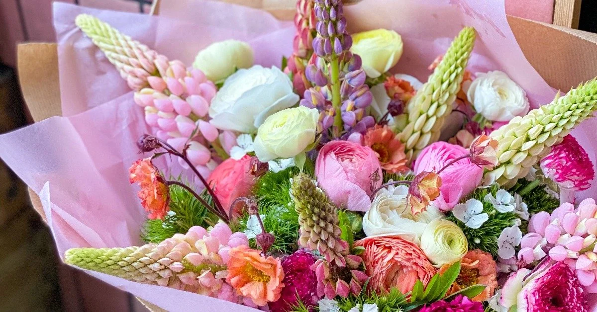 The Biology of Flower Farming with Bloom and Gray