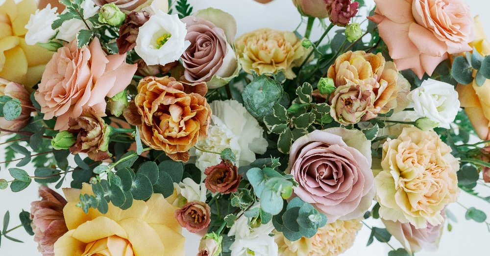 8) Hot Glue vs Floral Glue for Fresh Flowers ~Flower Moxie -    Wedding bouquets sets, Fresh flower bouquets, Fresh wedding flowers