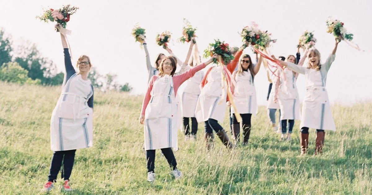 How to Host a Floral Design Workshop