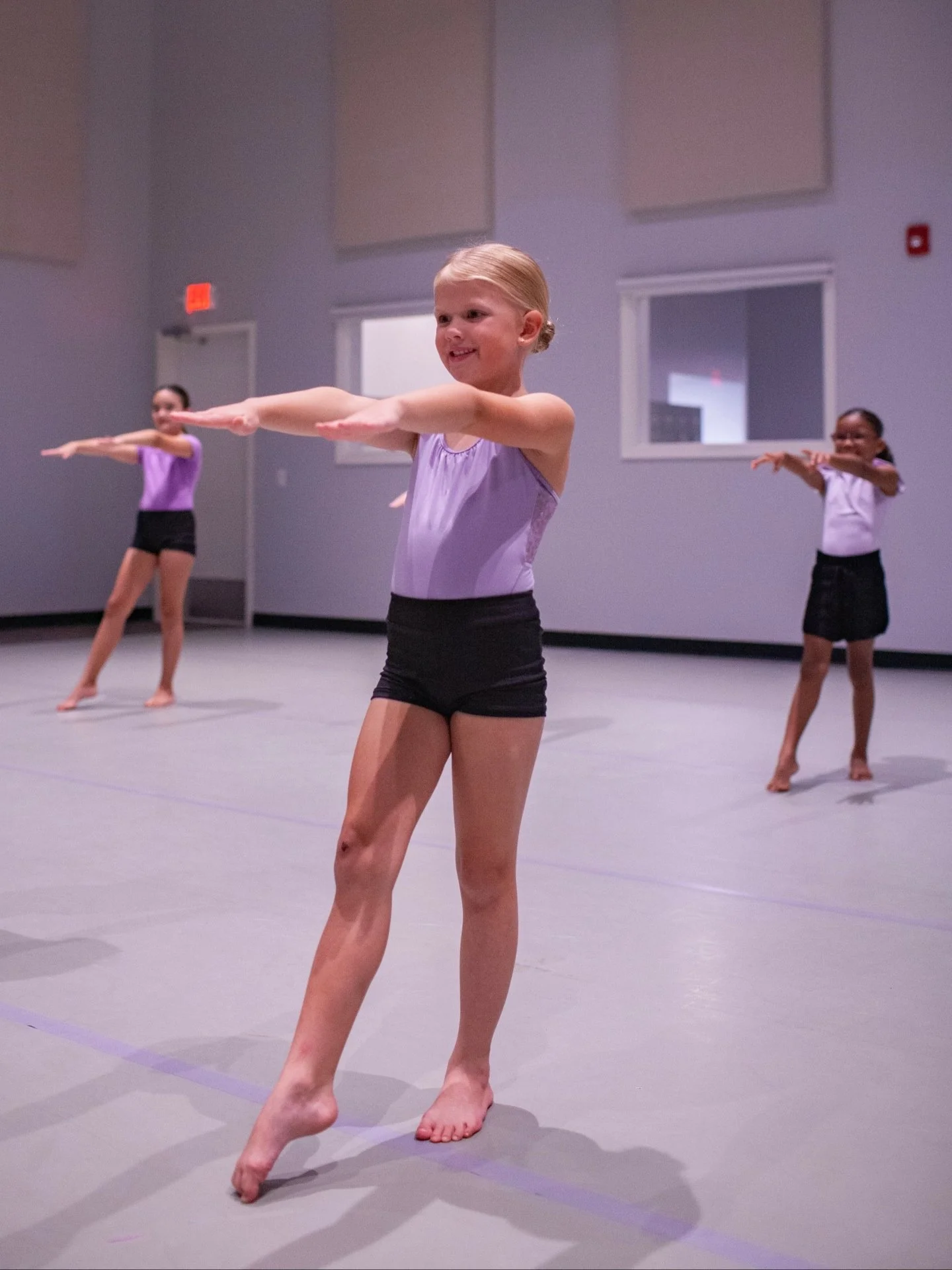 We hope everyone had a great spring break! We'll see everyone back in the studios tomorrow 😎💛