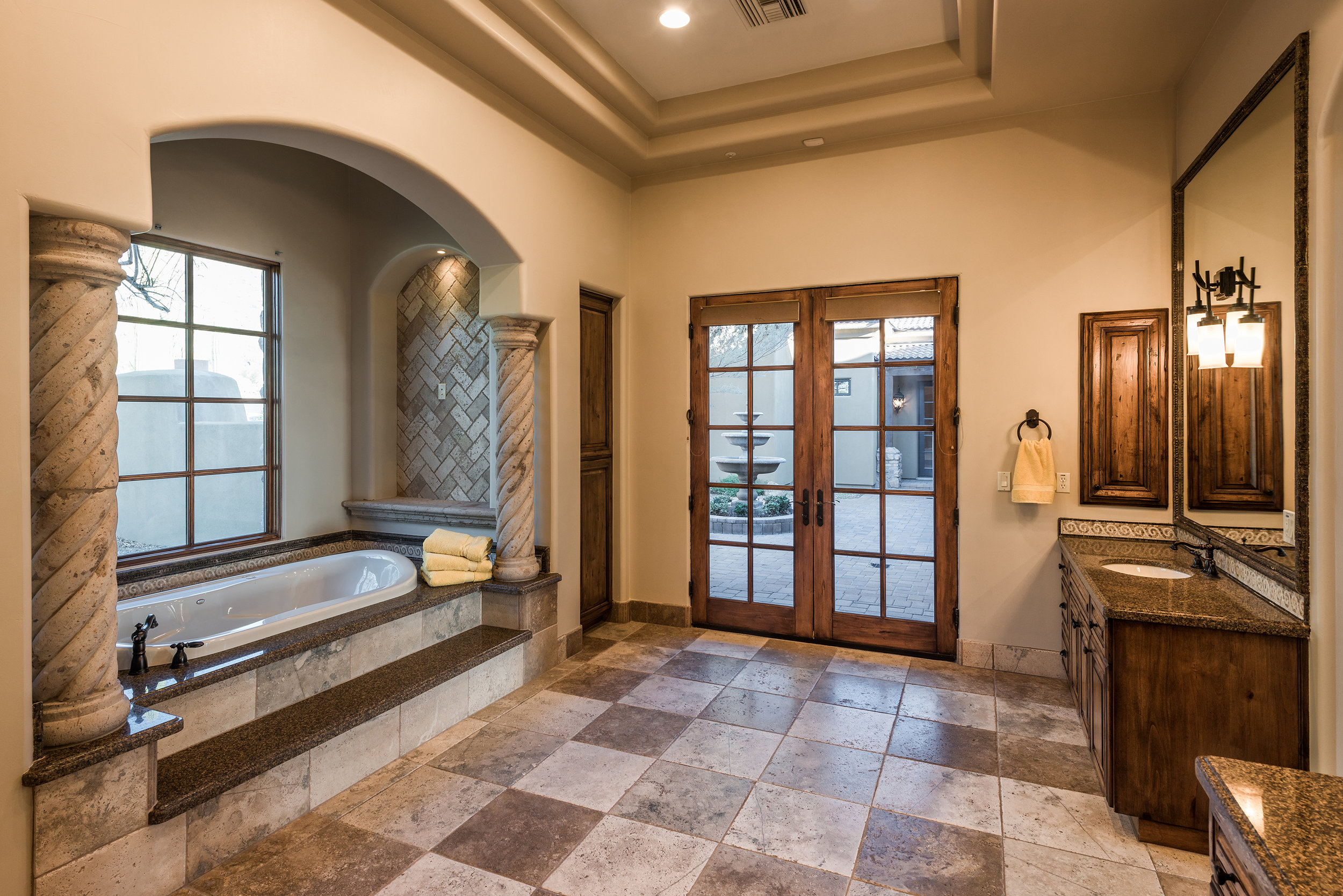 Master Bath 2.jpg