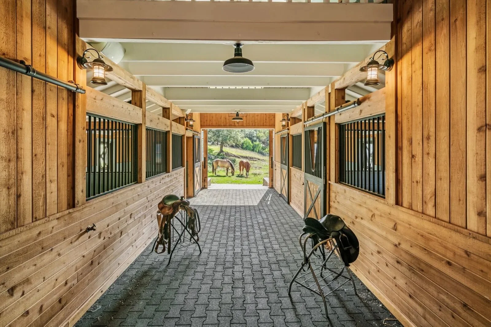 Saddle-Up For These 5 Equestrian Estates