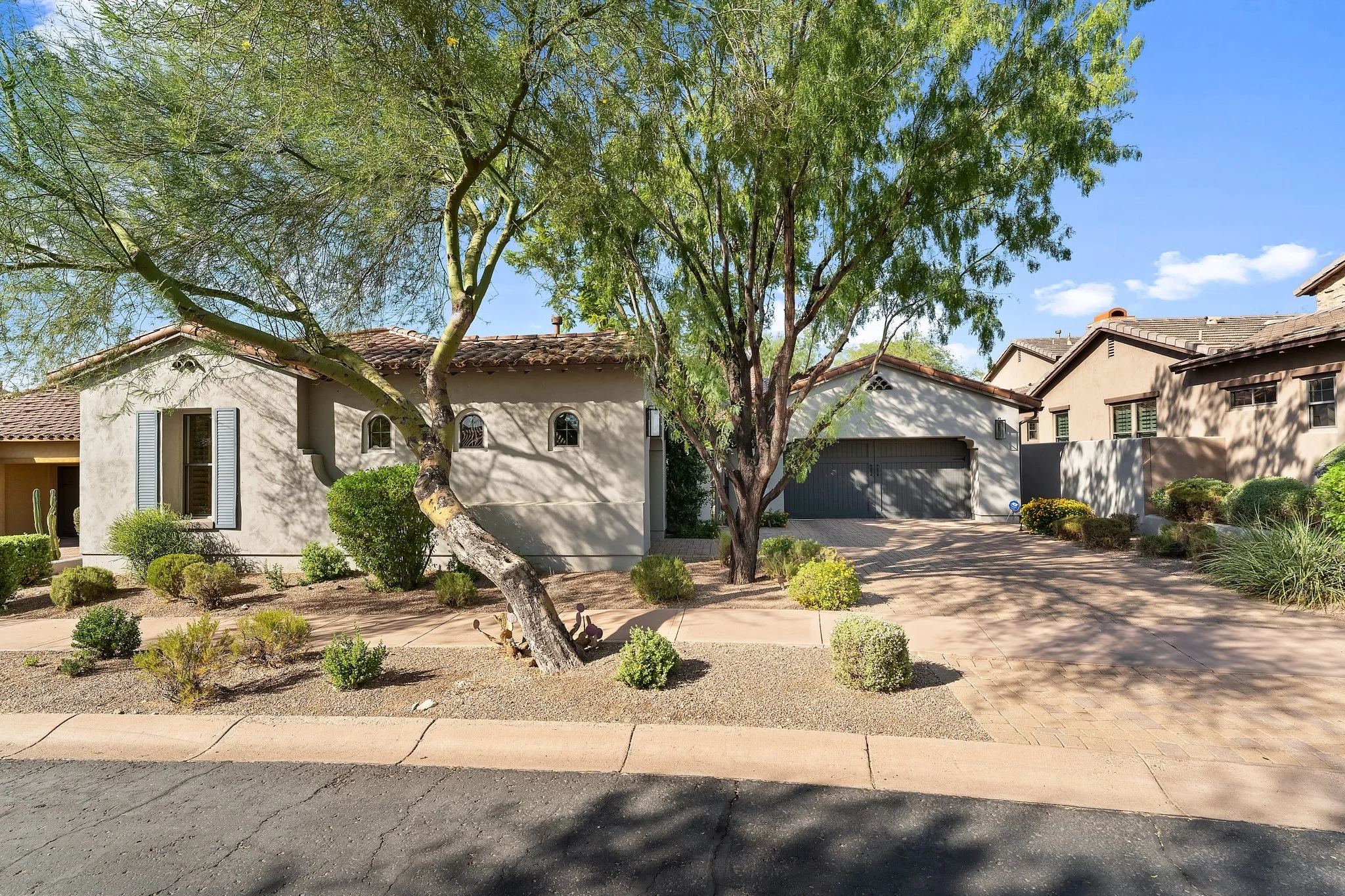 9452 E Heritage — LuxLivingAZ