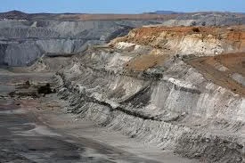  Open cut coal mine at Leigh Creek 