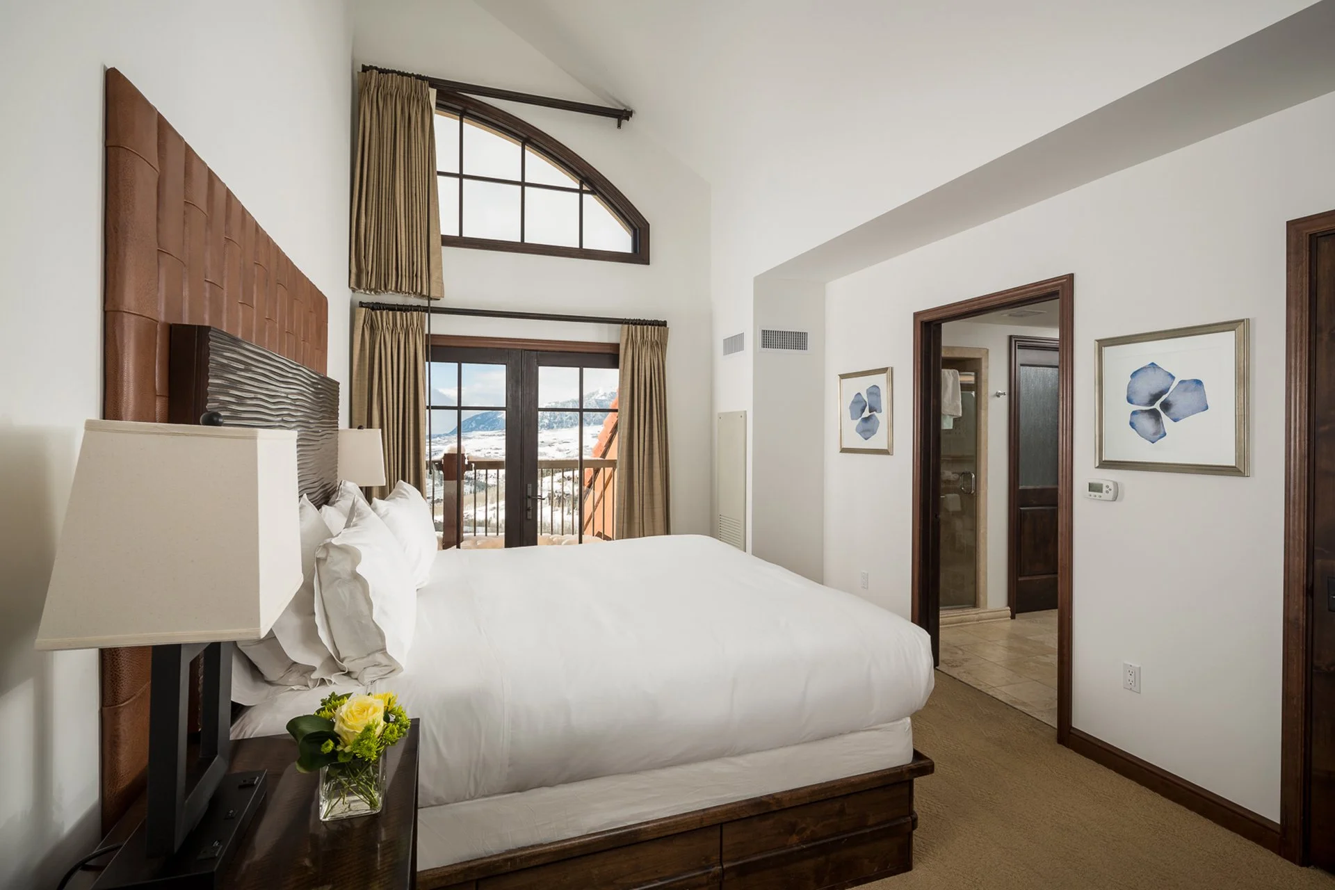 705 bedroom.jpg