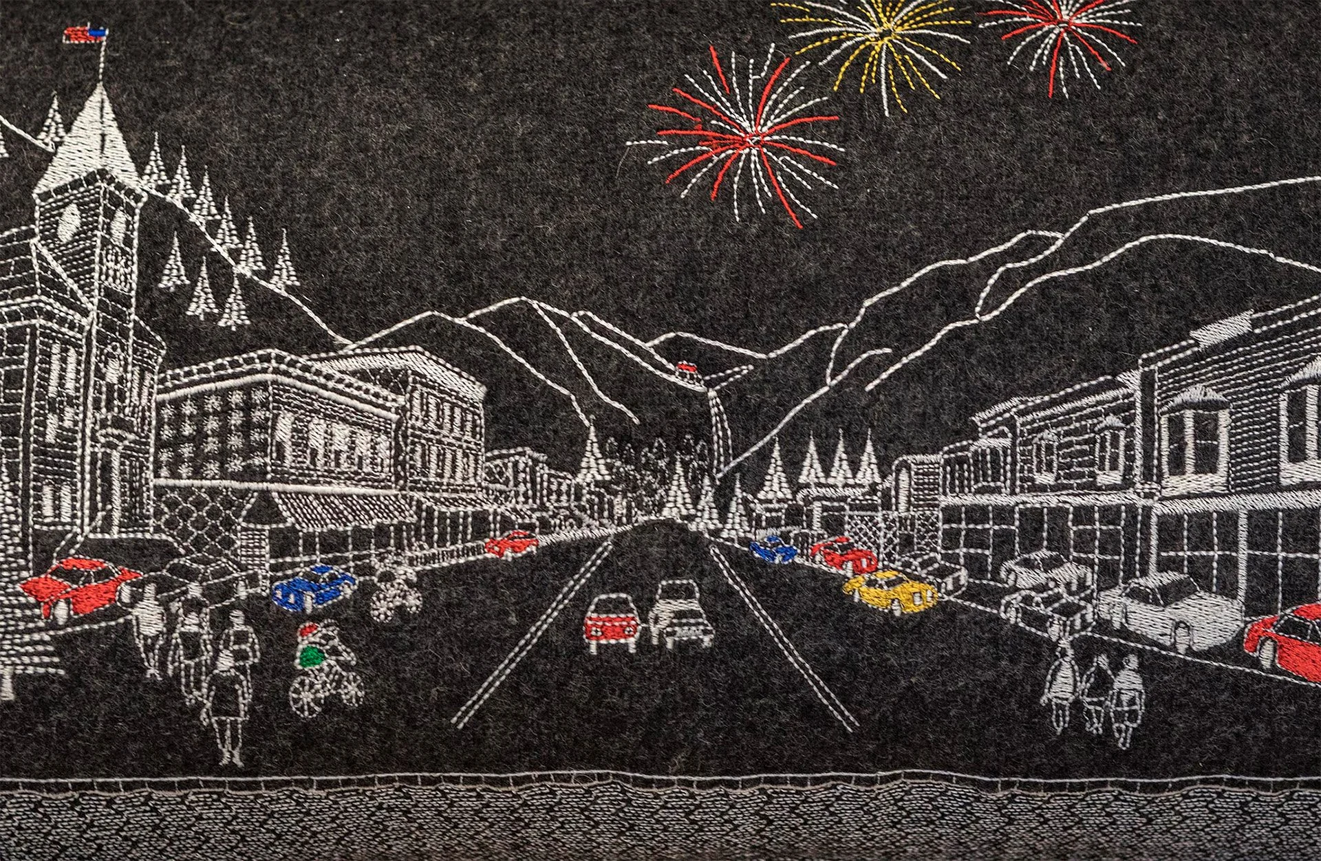 BlackPillow Detail.jpg