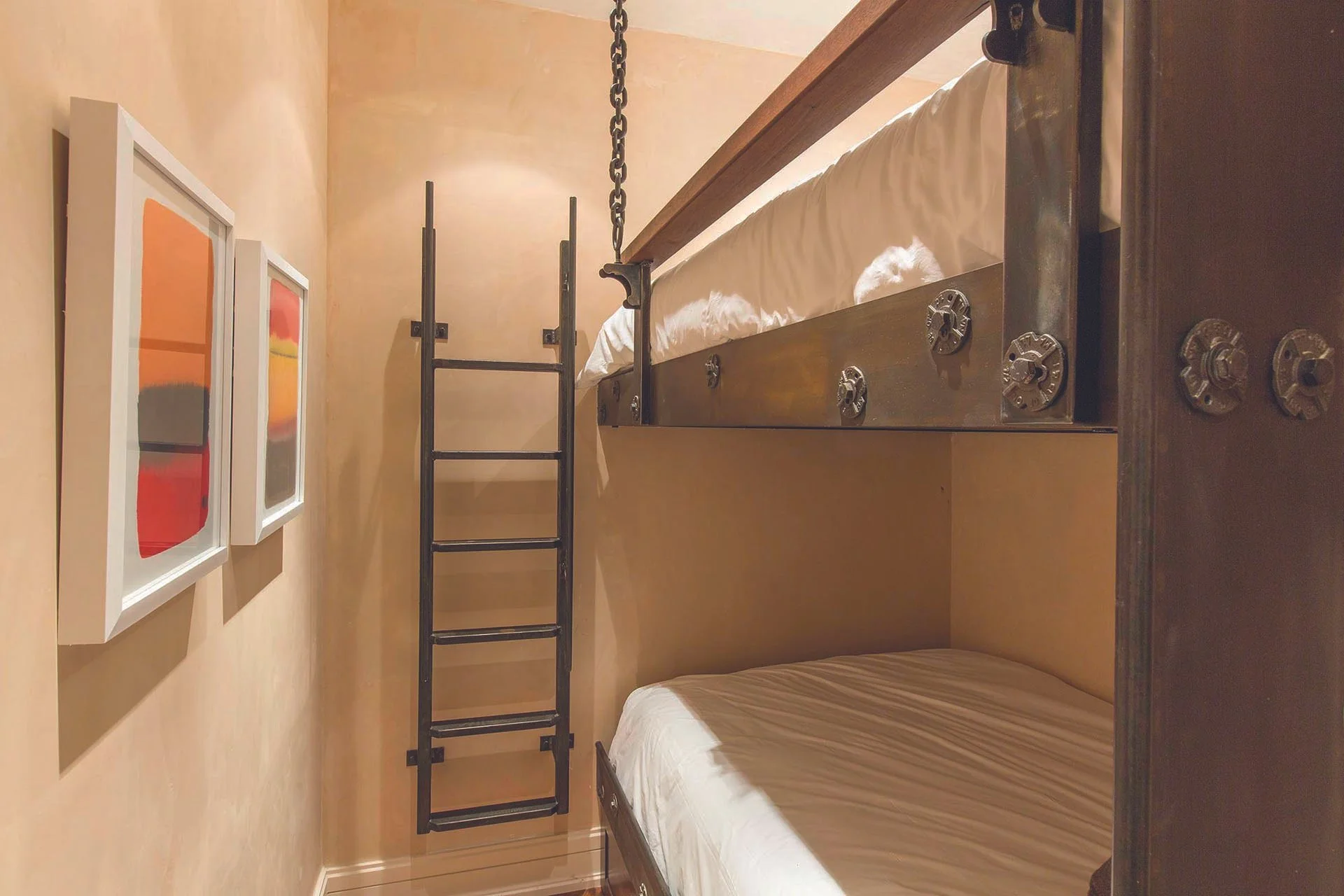 BunkBeds.jpg