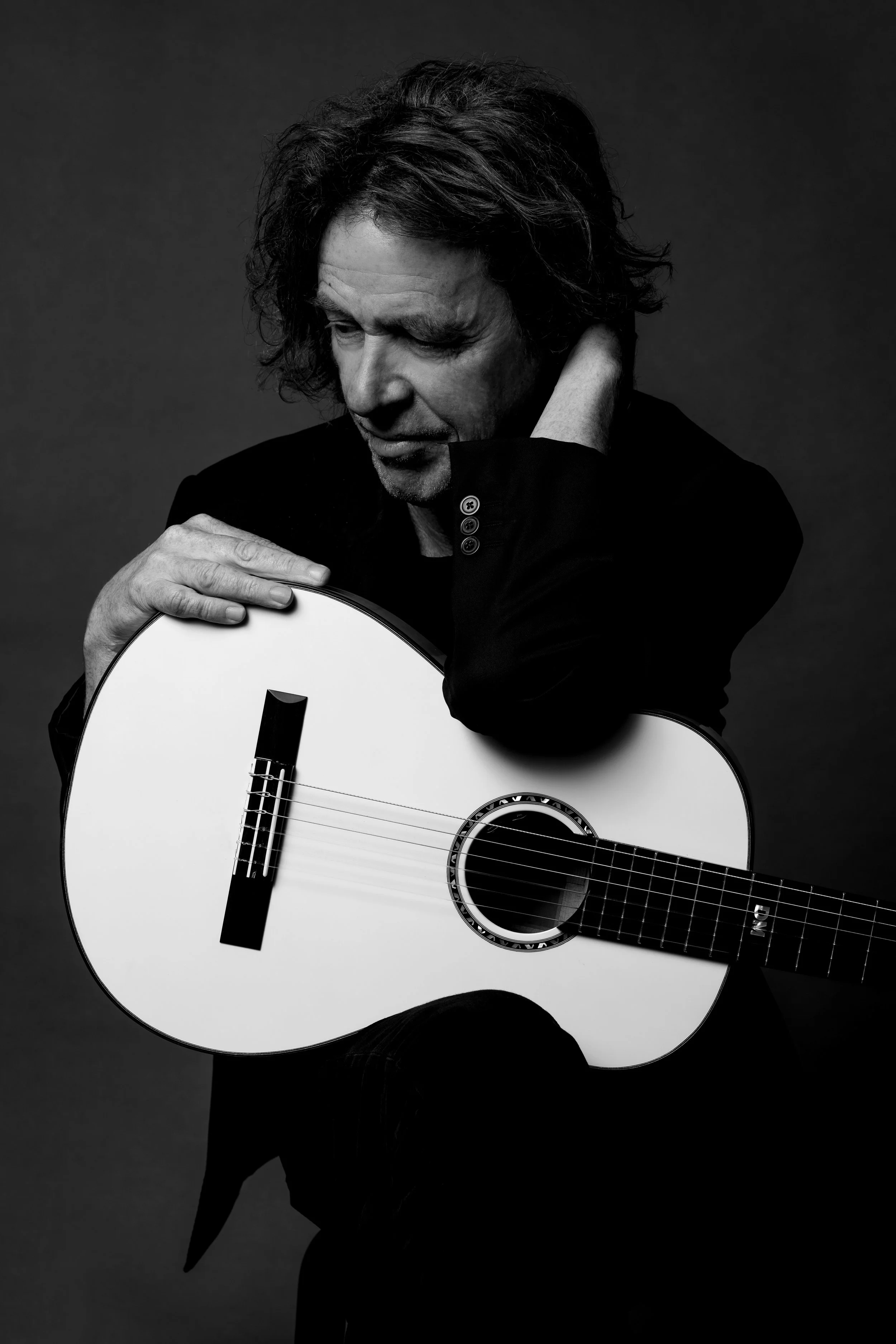 Dominic Miller 2023 - 2 PRINT www.christophbombart-photography.com.jpg