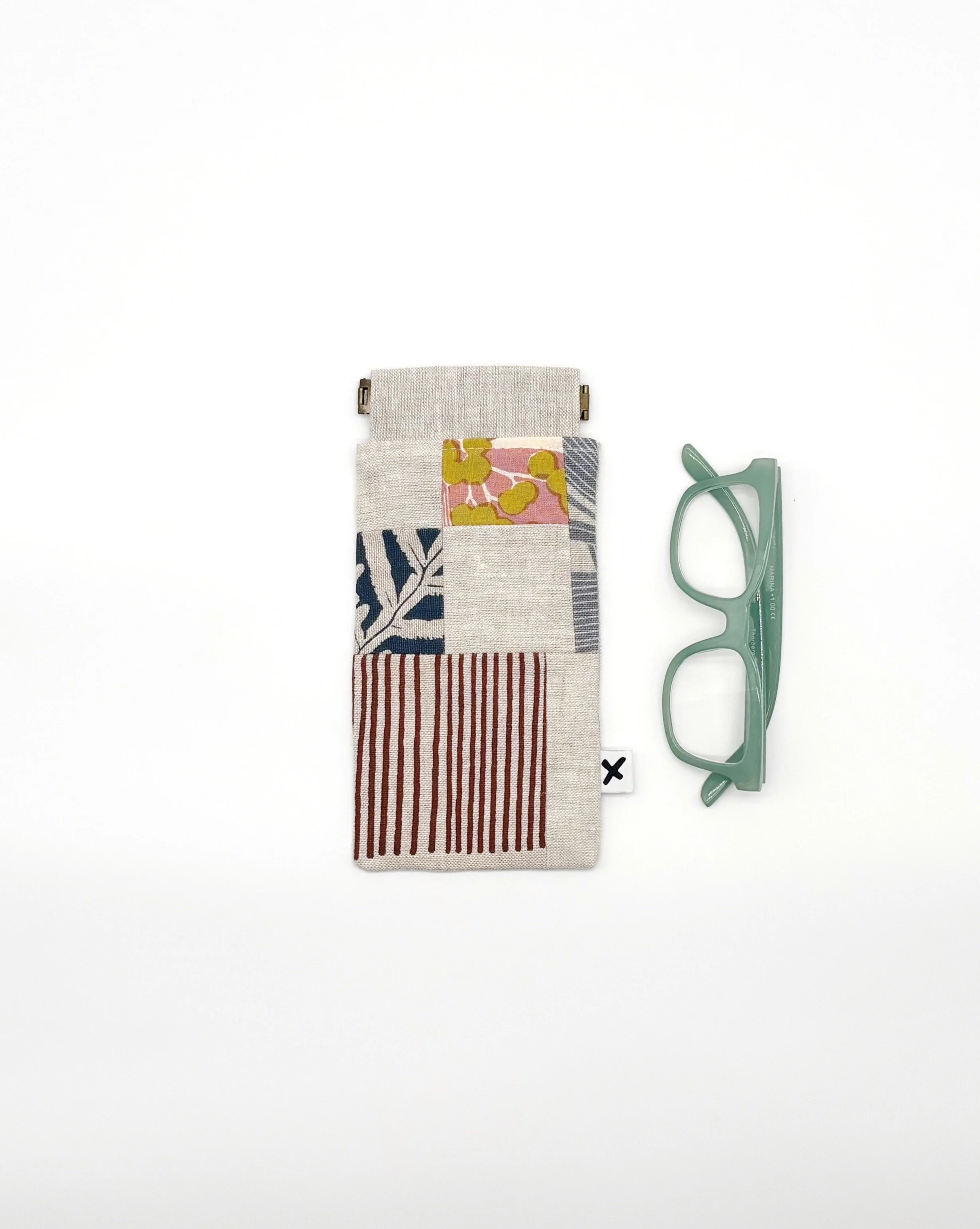 glasses pouch