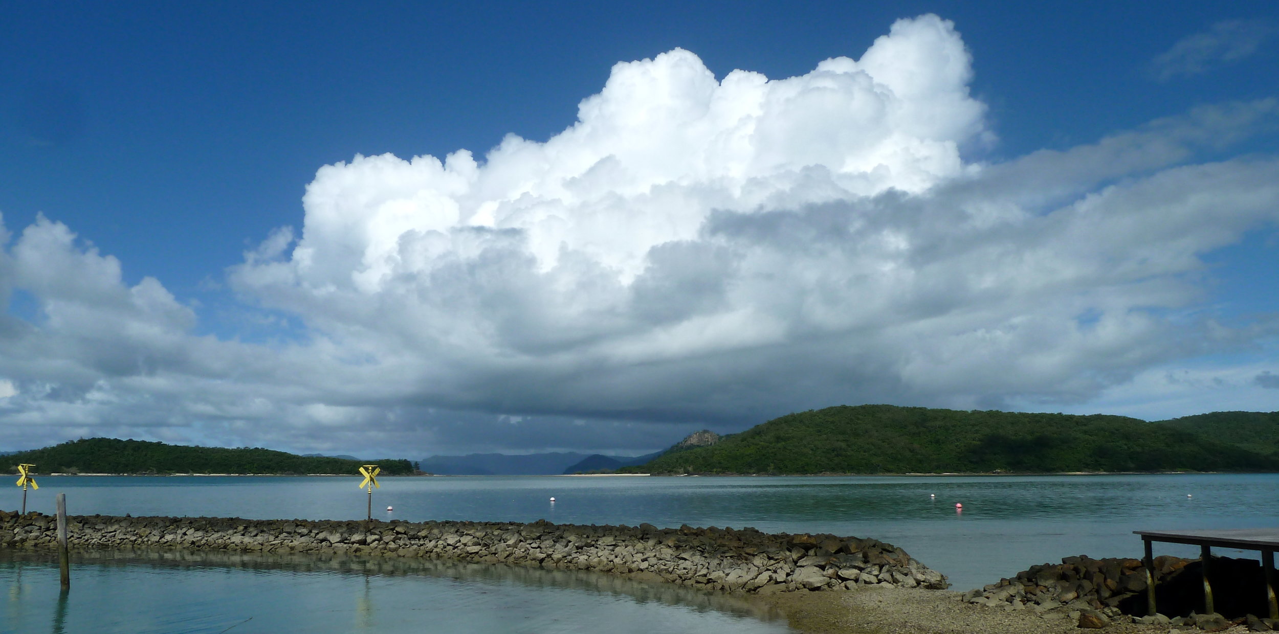 Storm brewing over Whitsunday and South Molle, but not Daydream