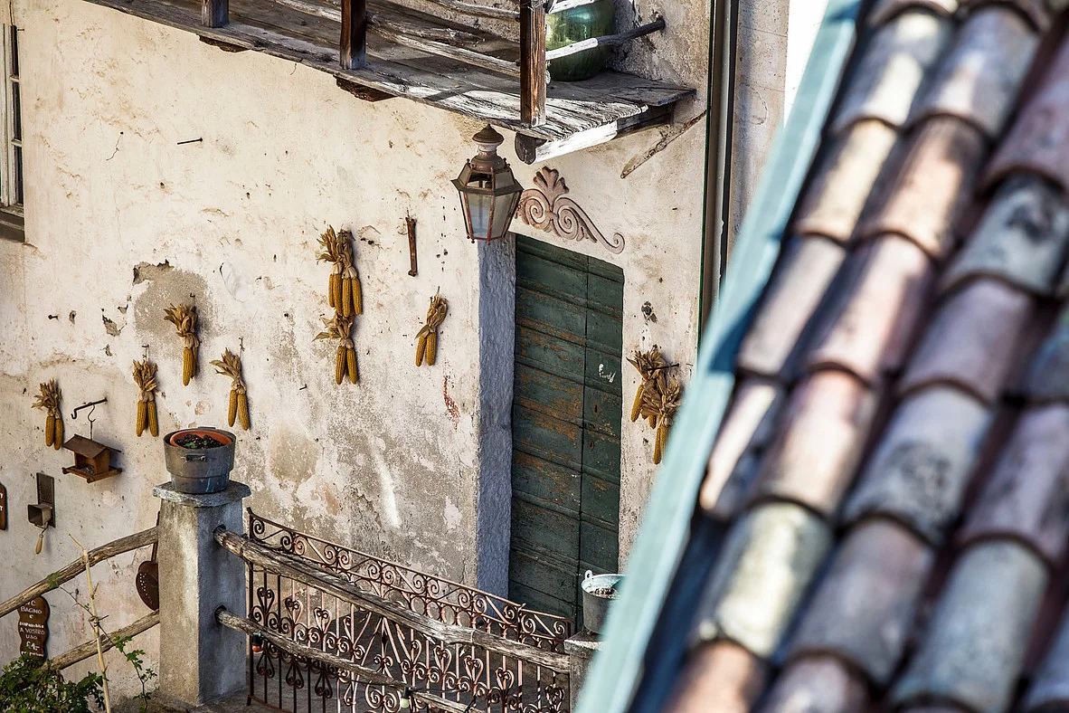 Carona – wie ein unberührter Schatz aus vergangenen Zeiten