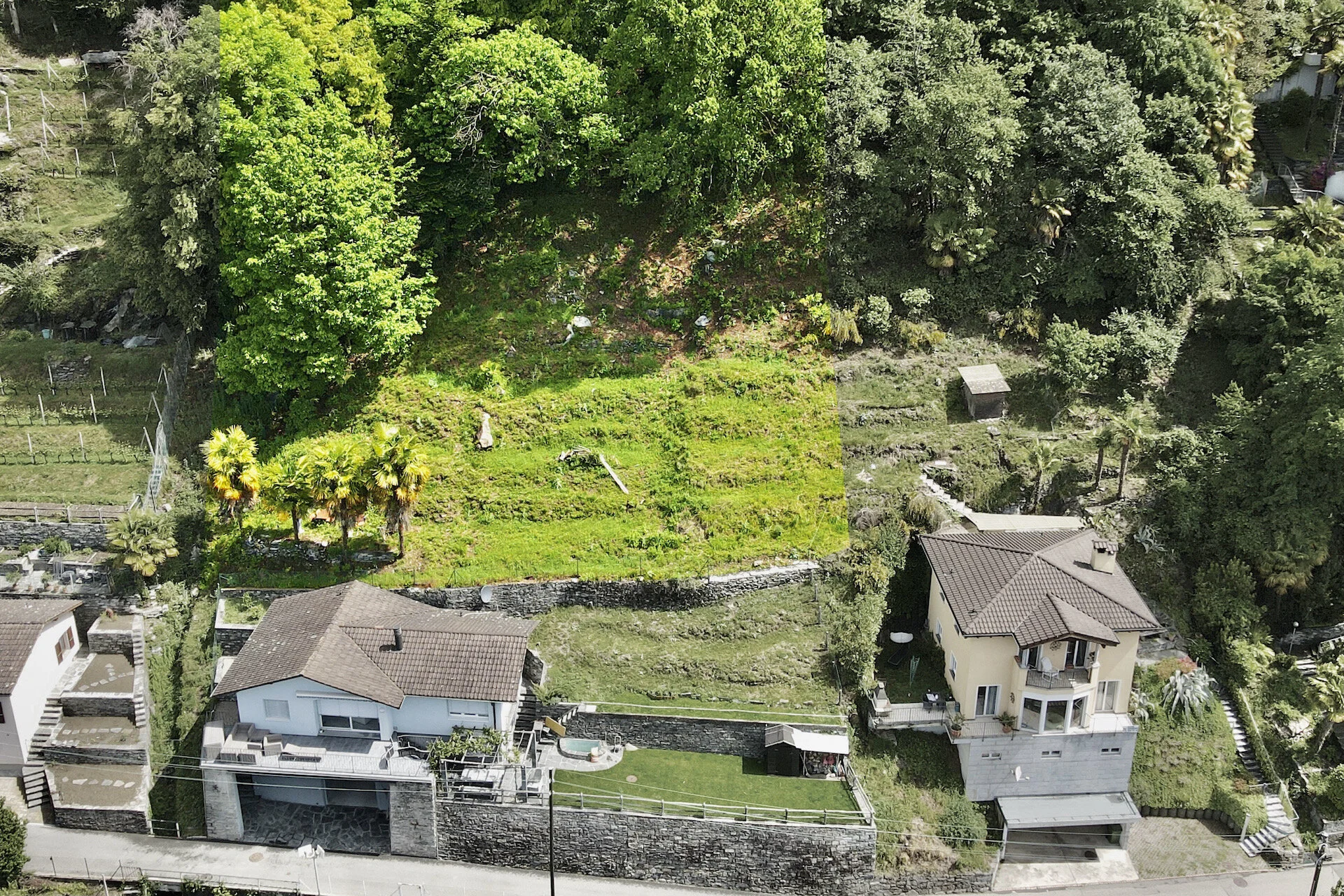 Beautiful building land in the countryside - Generous building land with open view in a strategic residential area in Locarno-Solduno