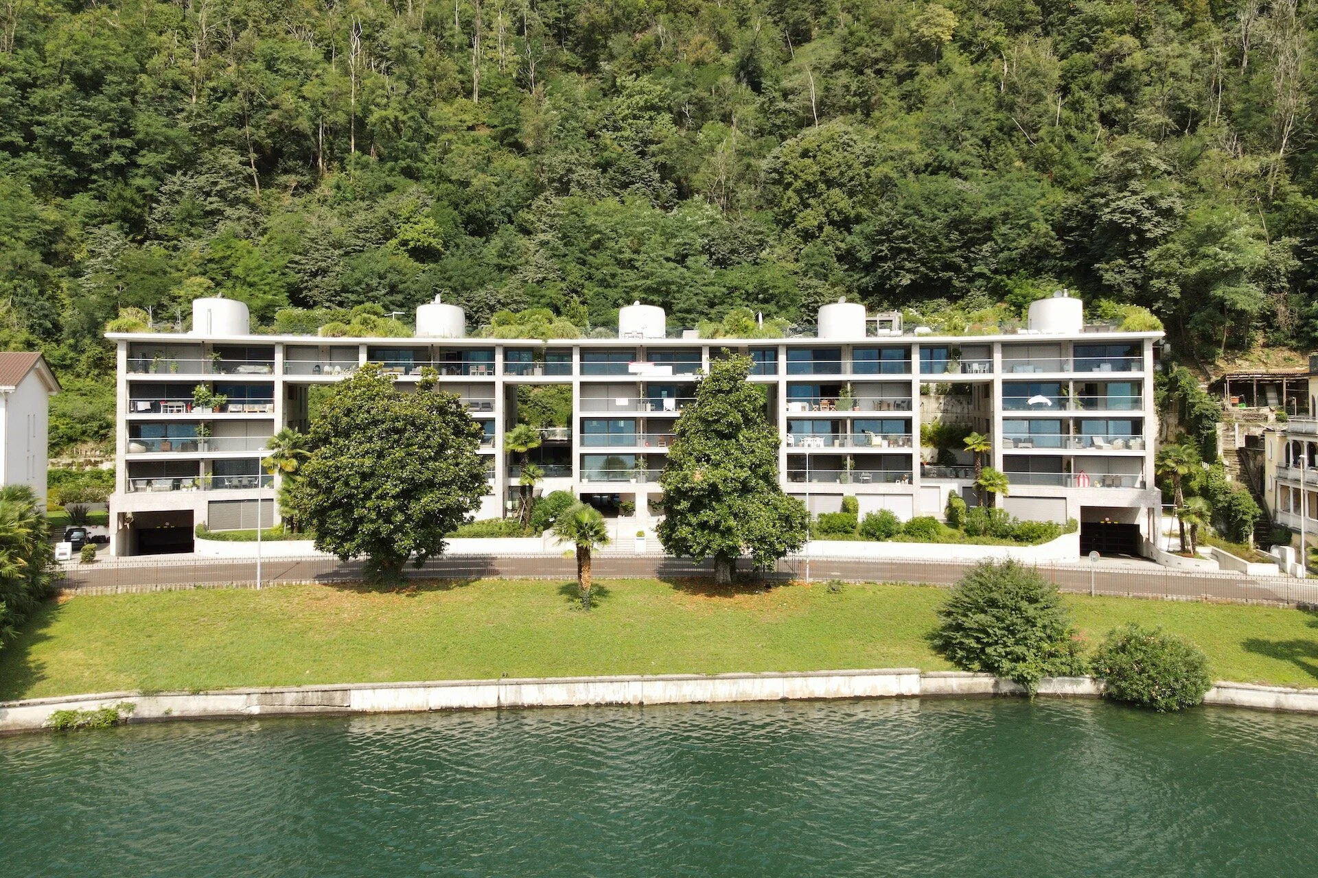Die Exklusivität des Wohnens in Melide - Moderne Wohnung direkt am Luganersee