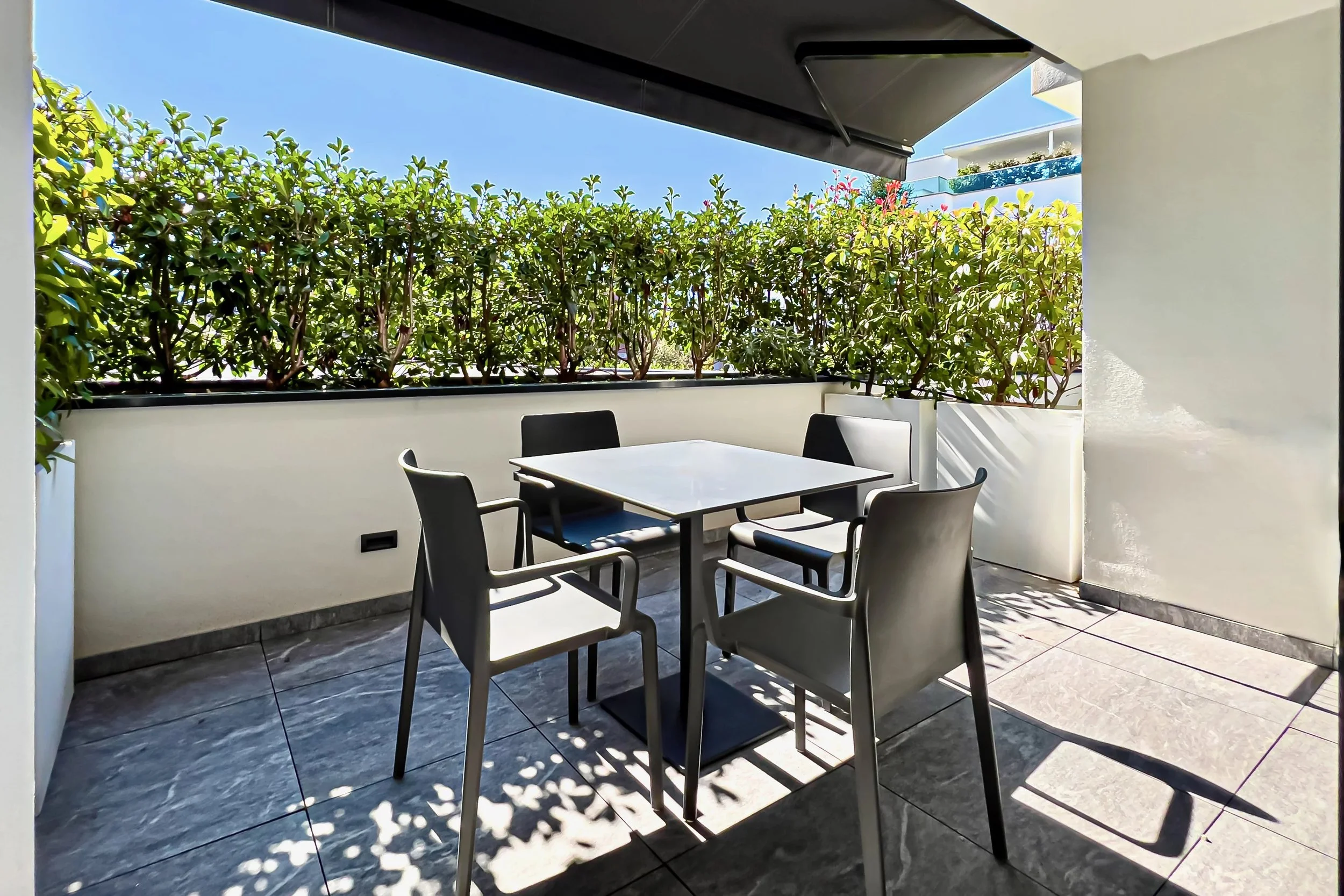 Holiday home with modern living comfort &amp; refined design in Ascona - Contemporary apartment with terrace, pool, &amp; prime location near Lake Maggiore