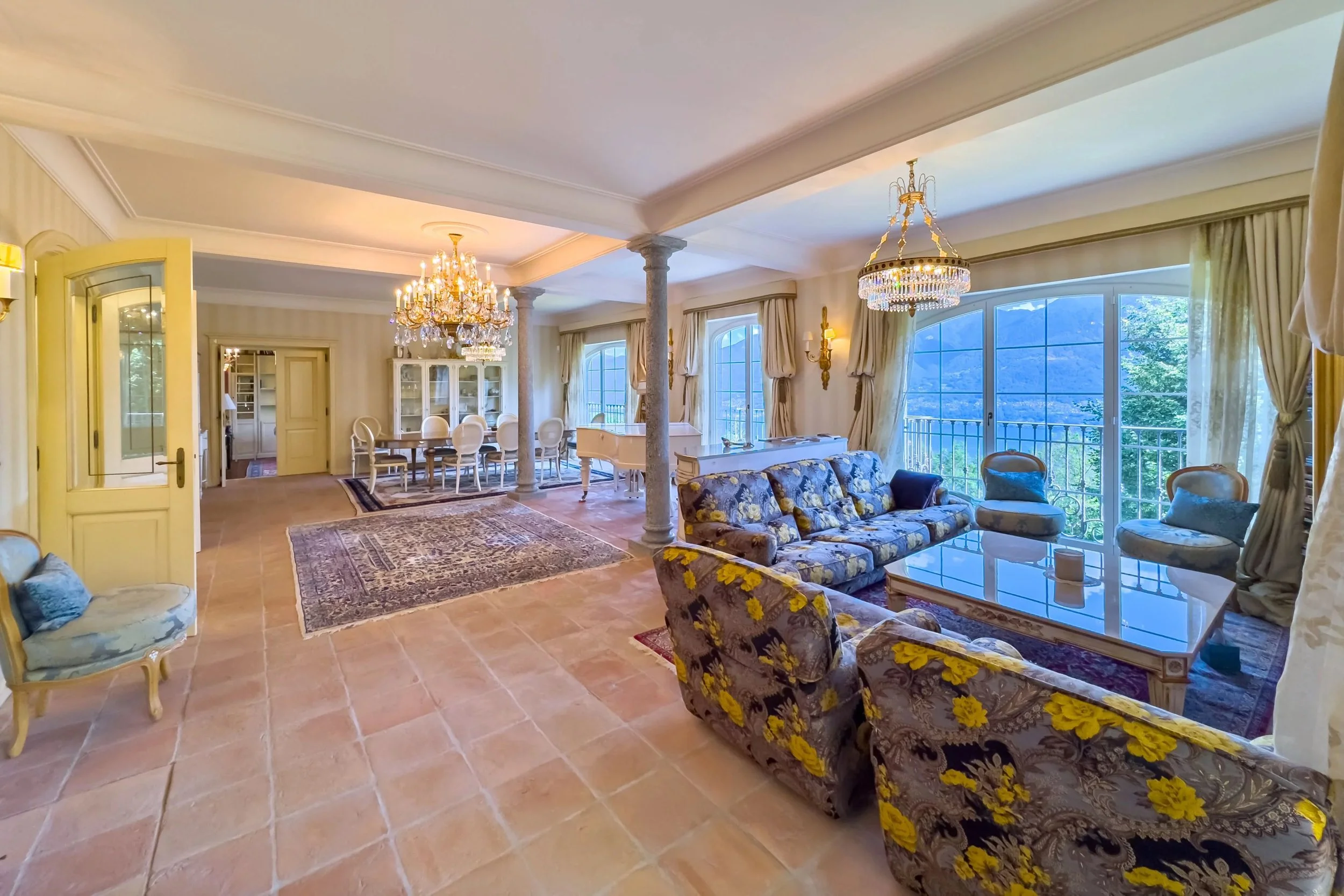 Un luogo di cui innamorarsi sopra il Lago Maggiore - Villa in stile storico-mediterraneo con casa per gli ospiti, piscina e vista lago a Orselina