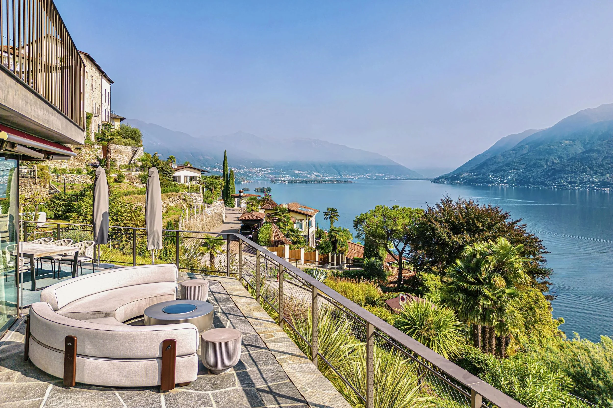 Appartamento di design con vista panoramica - Un gioiello abitativo moderno con vista lago, ideale anche come residenza per le vacanze a Brissago