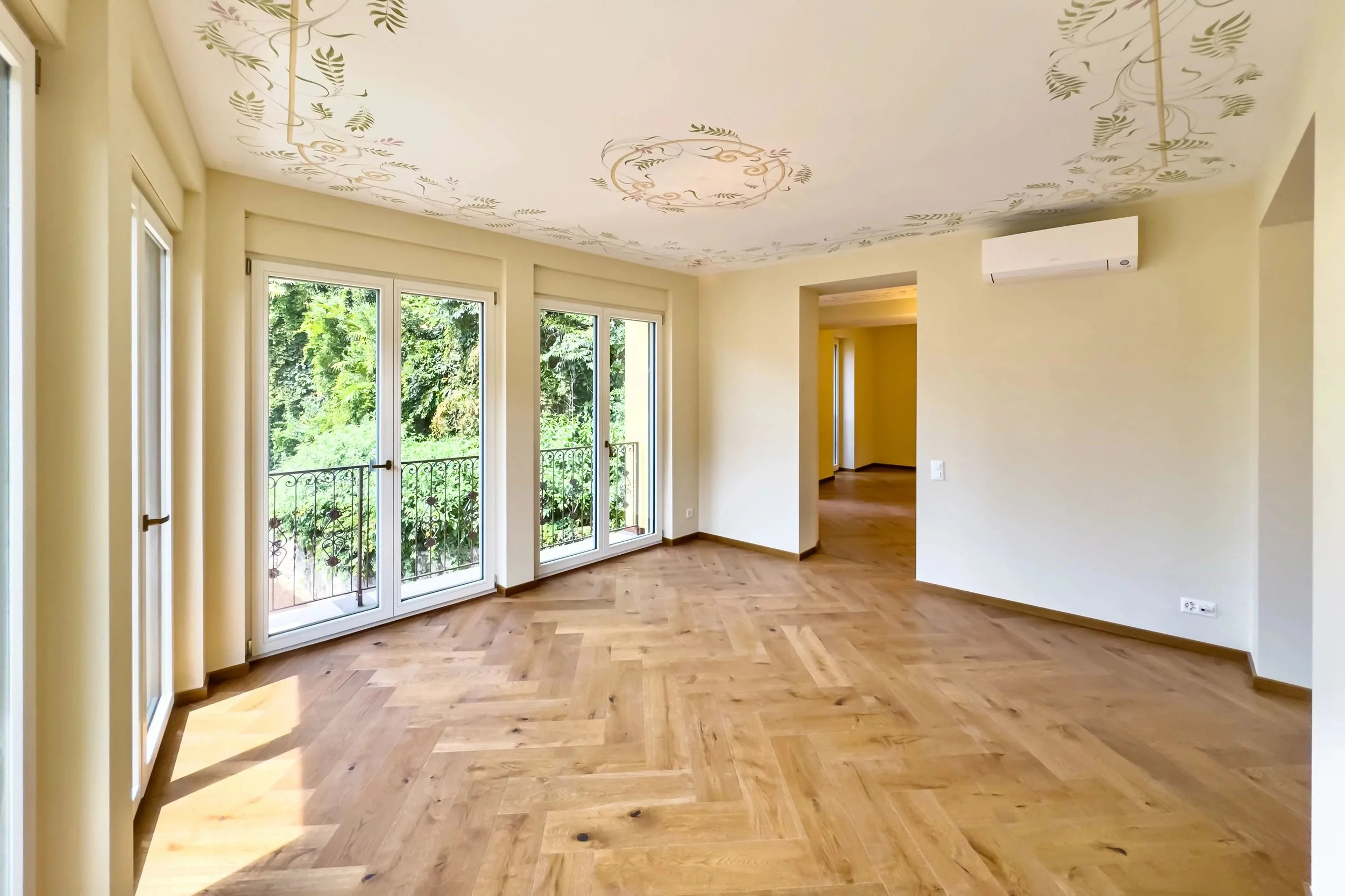 Eleganza e comfort in posizione centrale a Lugano - Villa cittadina completamente ristrutturata con ascensore, Whirlpool e ampia terrazza sul tetto