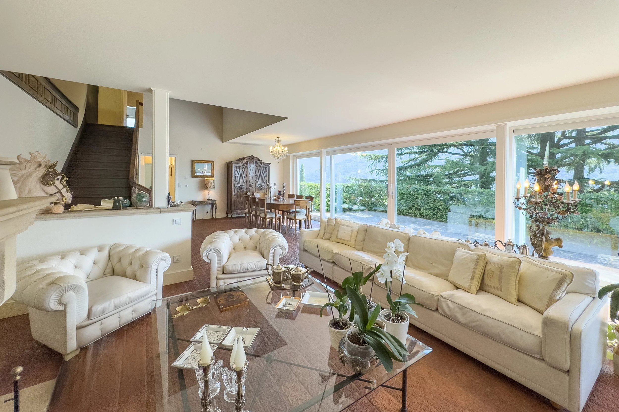 Mediterranean elegance in Ticino - Fantastic villa with pool, sauna &amp; unparalleled lake views in Vico Morcote