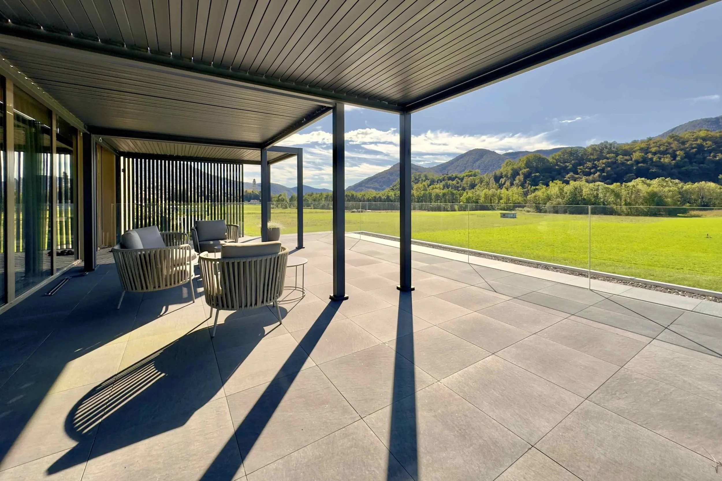 VARIAZIONE DI PREZZO - Qualità della vita vicino al campo da golf - Villa dal design moderno con piscina e privacy a Sessa