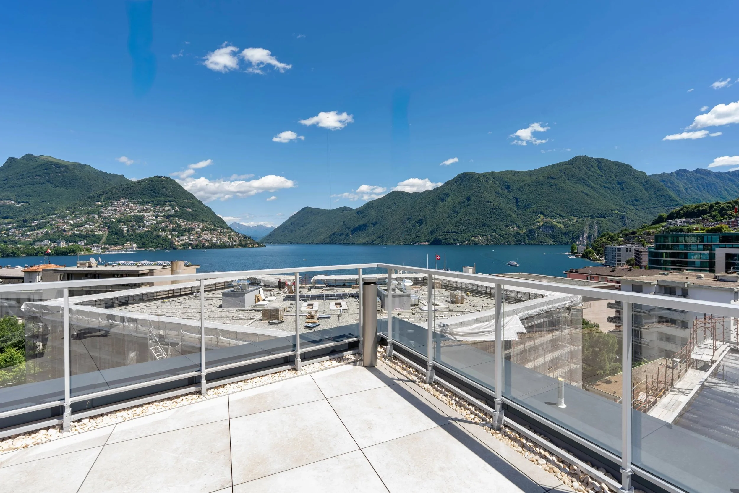 Moderno, creativo e area wellness - Due appartamenti esclusivi nella città di Lugano, nelle immediate vicinanze del Lago di Lugano
