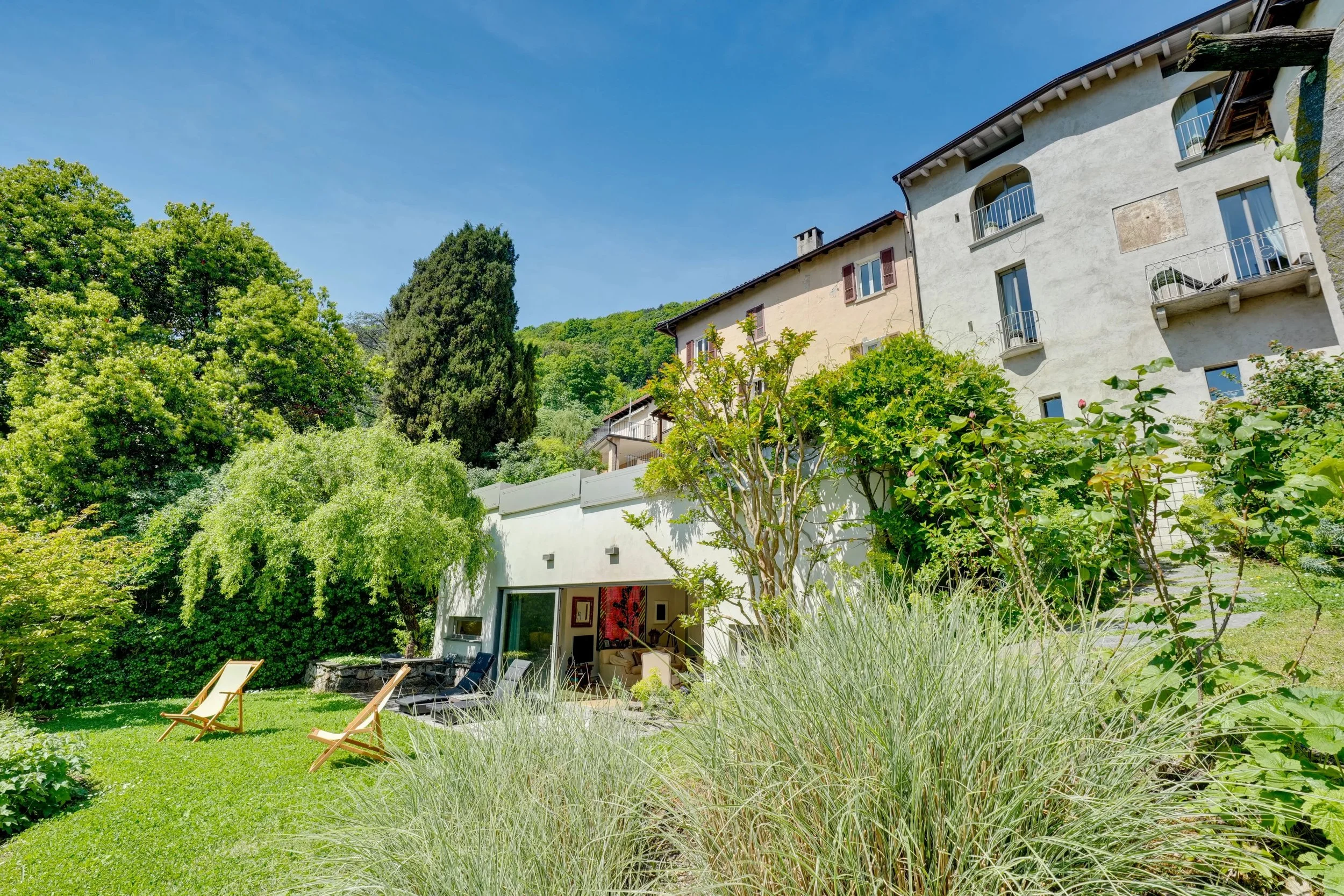 Italian design culture meets historic elegance - Unique 13.5-room villa with panoramic views &amp; indoor pool in Vico Morcote